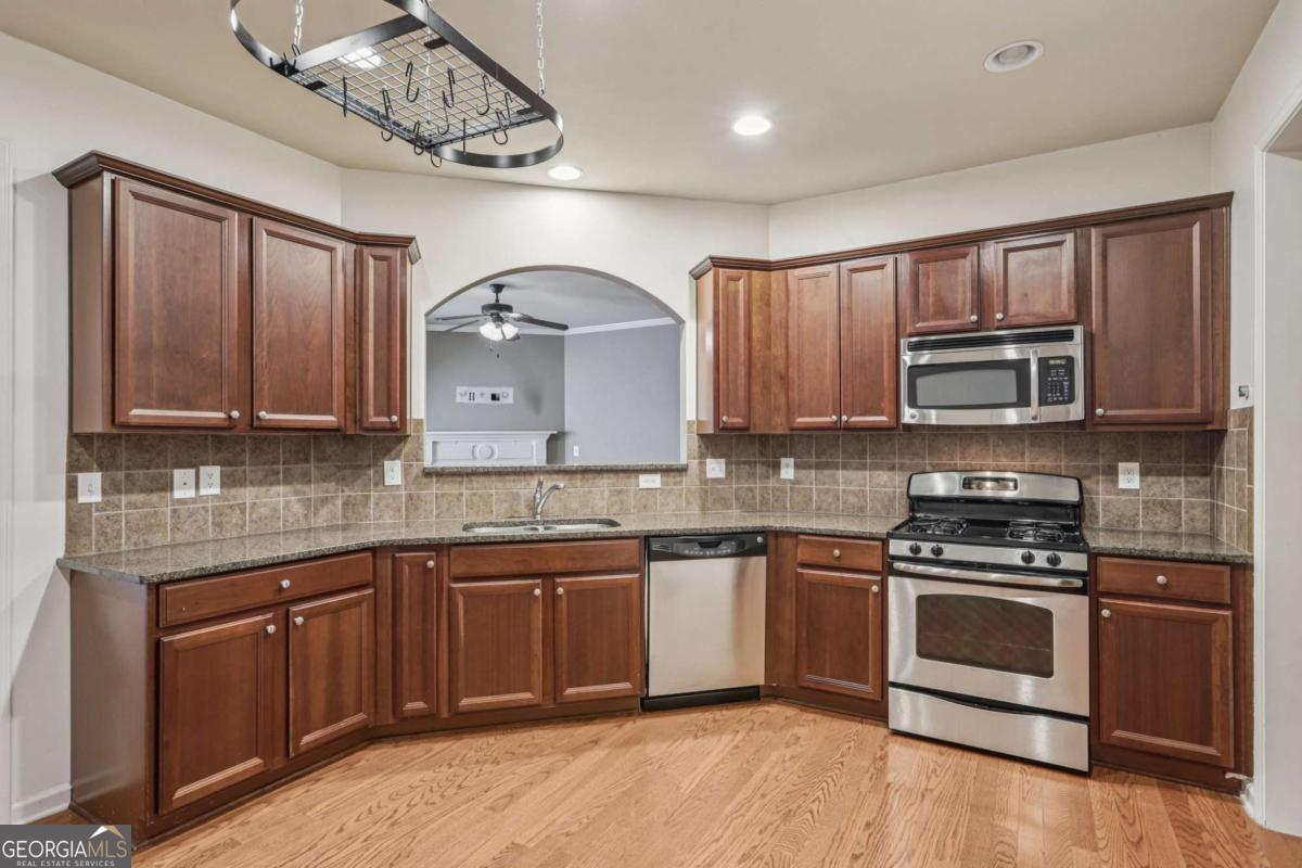 1465 Queens Lane Alpharetta GA 30004