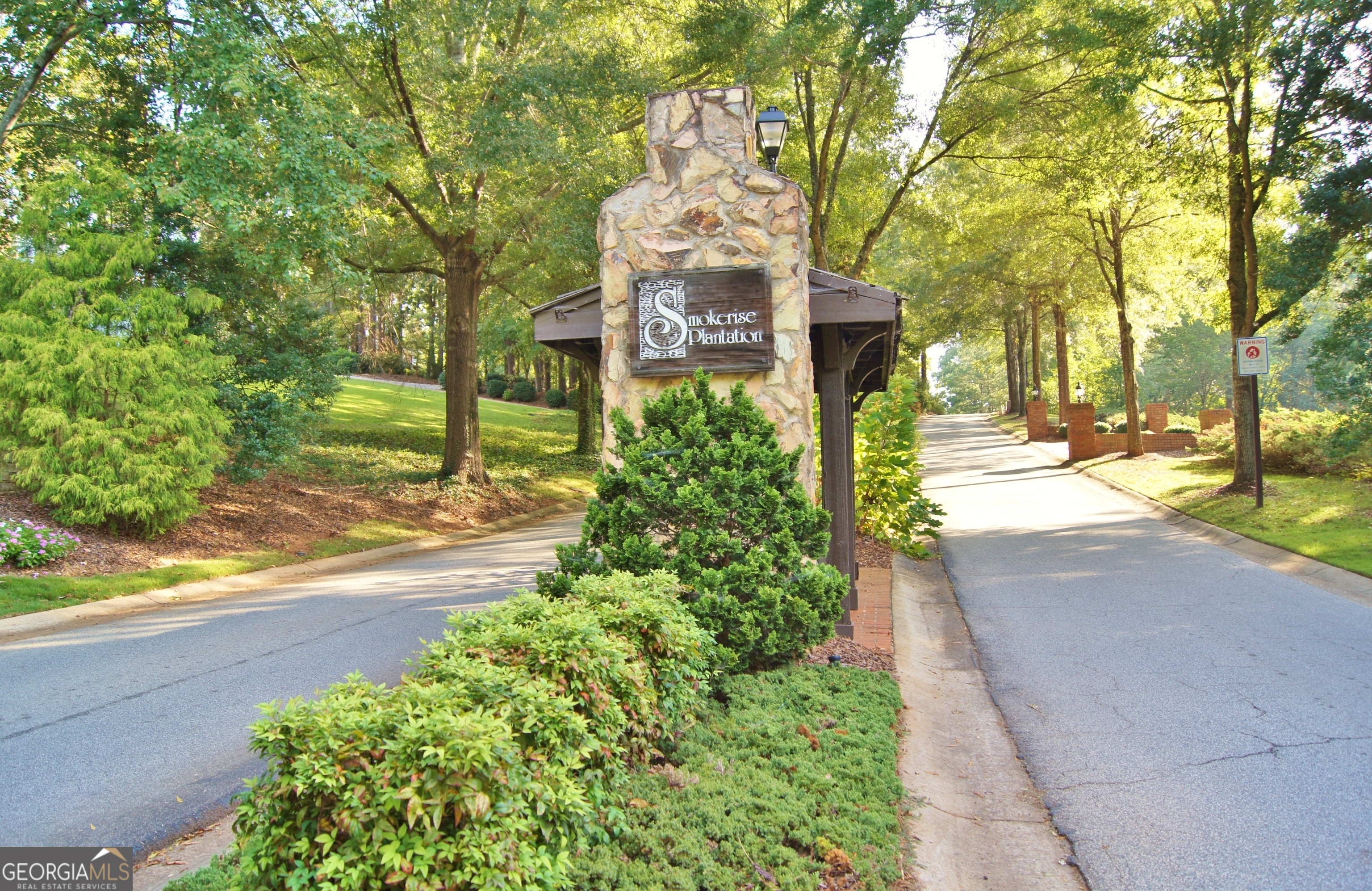 100 Smokerise Trace Peachtree City GA 30269