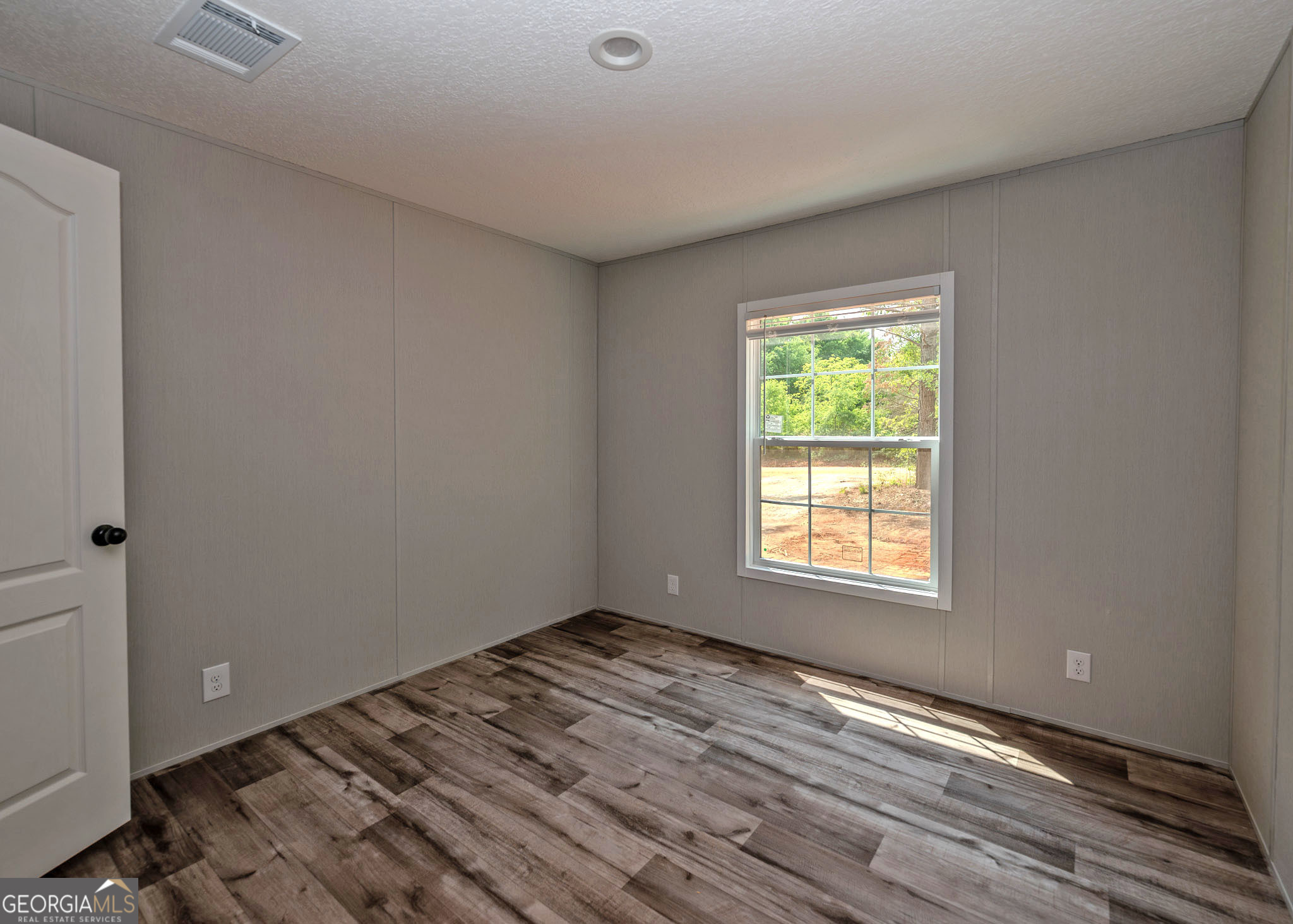14 Sartain Drive Commerce GA 30530