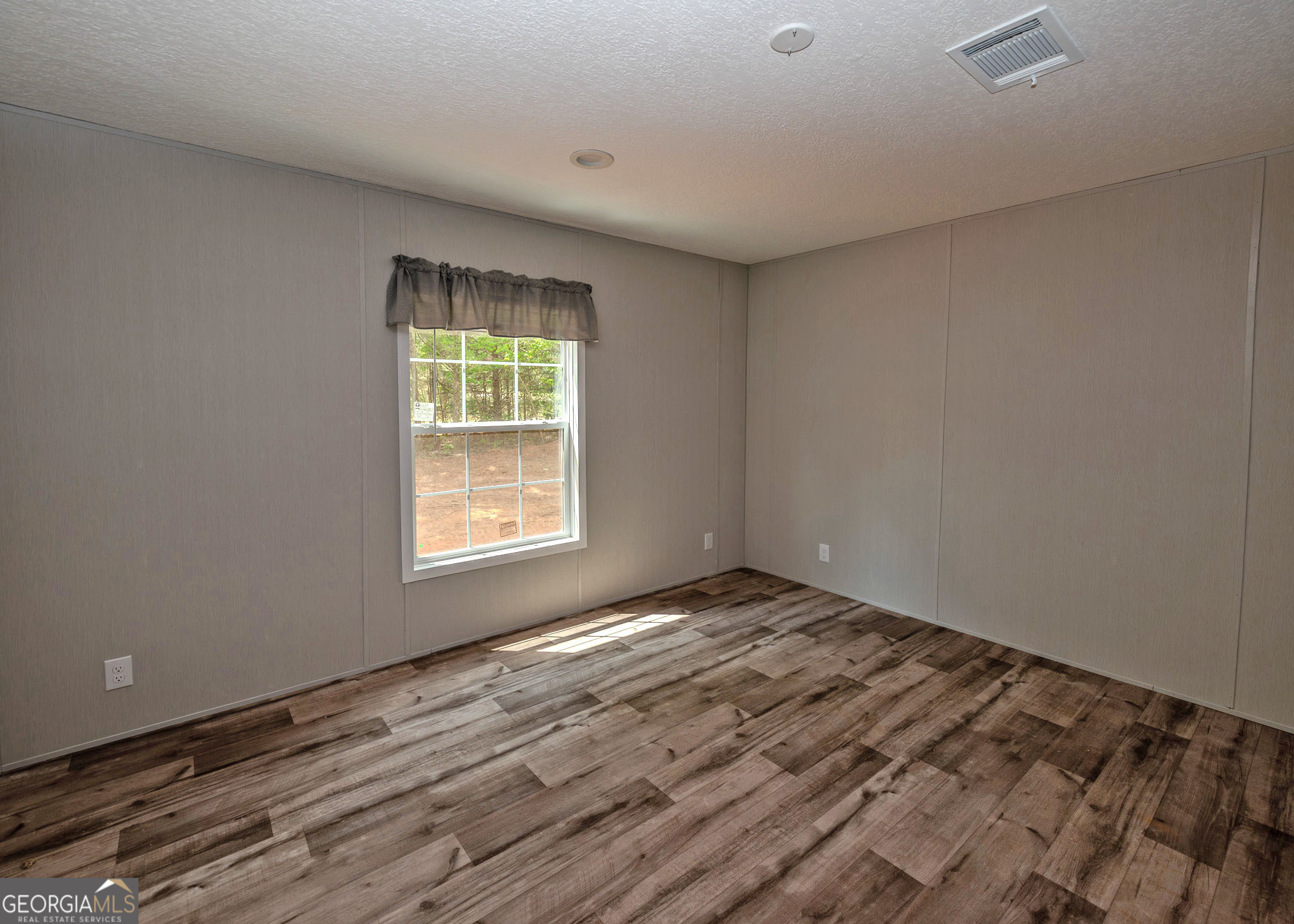 14 Sartain Drive Commerce GA 30530