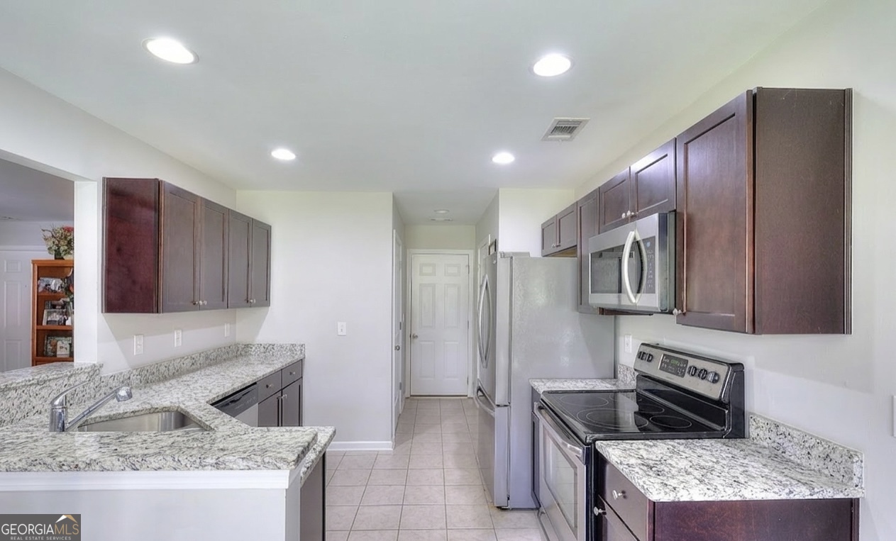 39 Gray Field Court Jefferson GA 30549