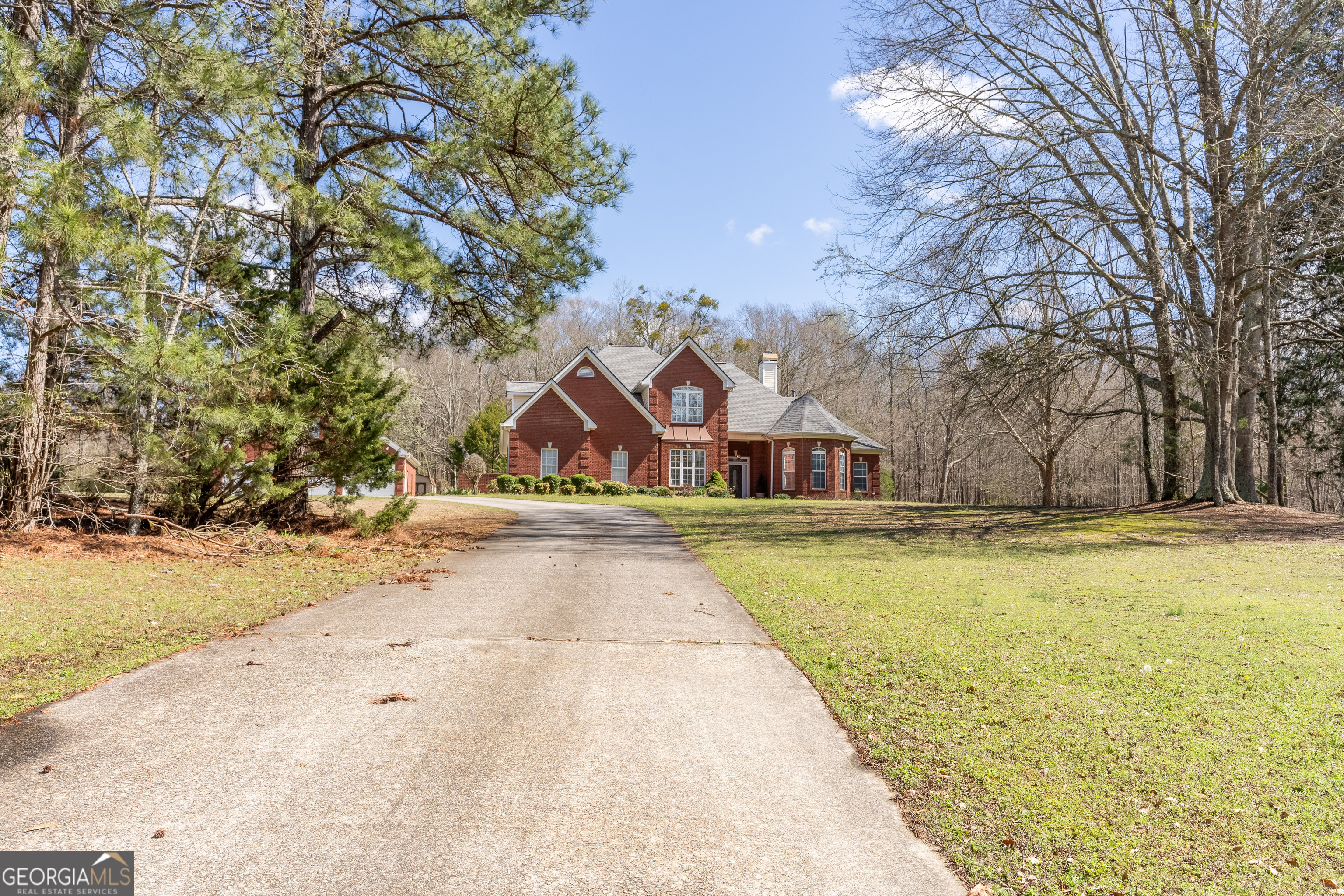 2101 NE Indian Shoals Drive Loganville GA 30052