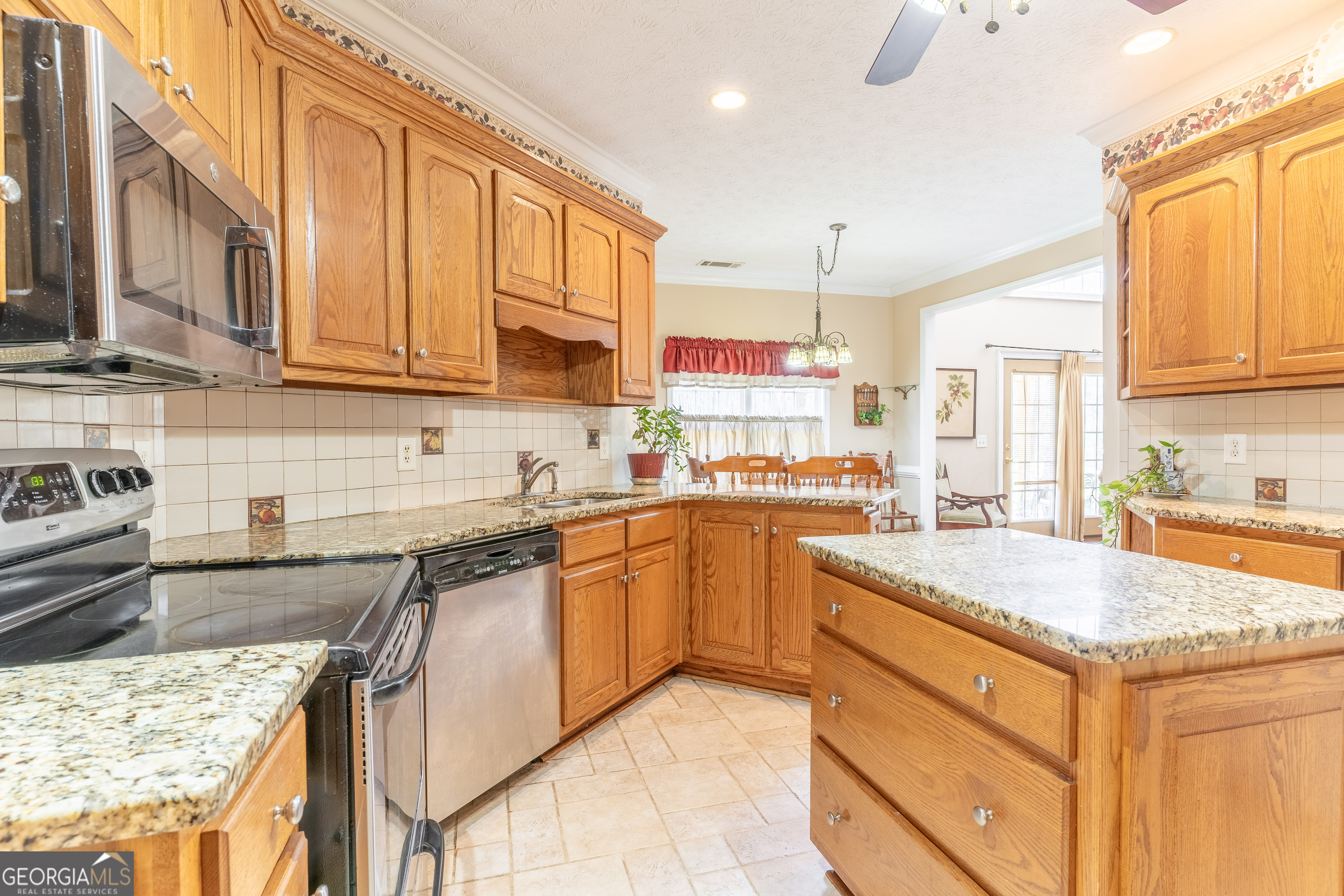 2101 NE Indian Shoals Drive Loganville GA 30052
