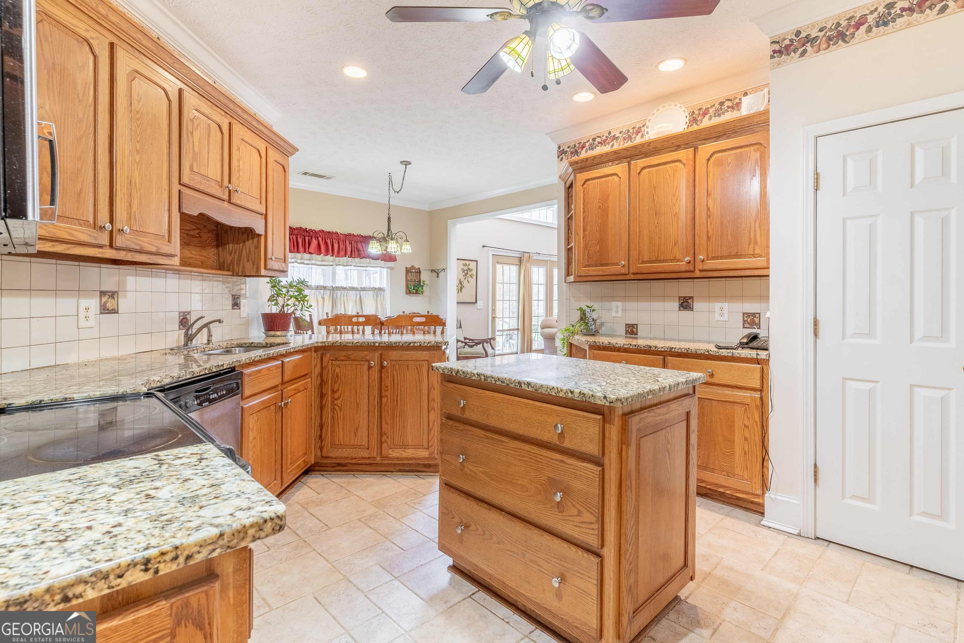 2101 NE Indian Shoals Drive Loganville GA 30052