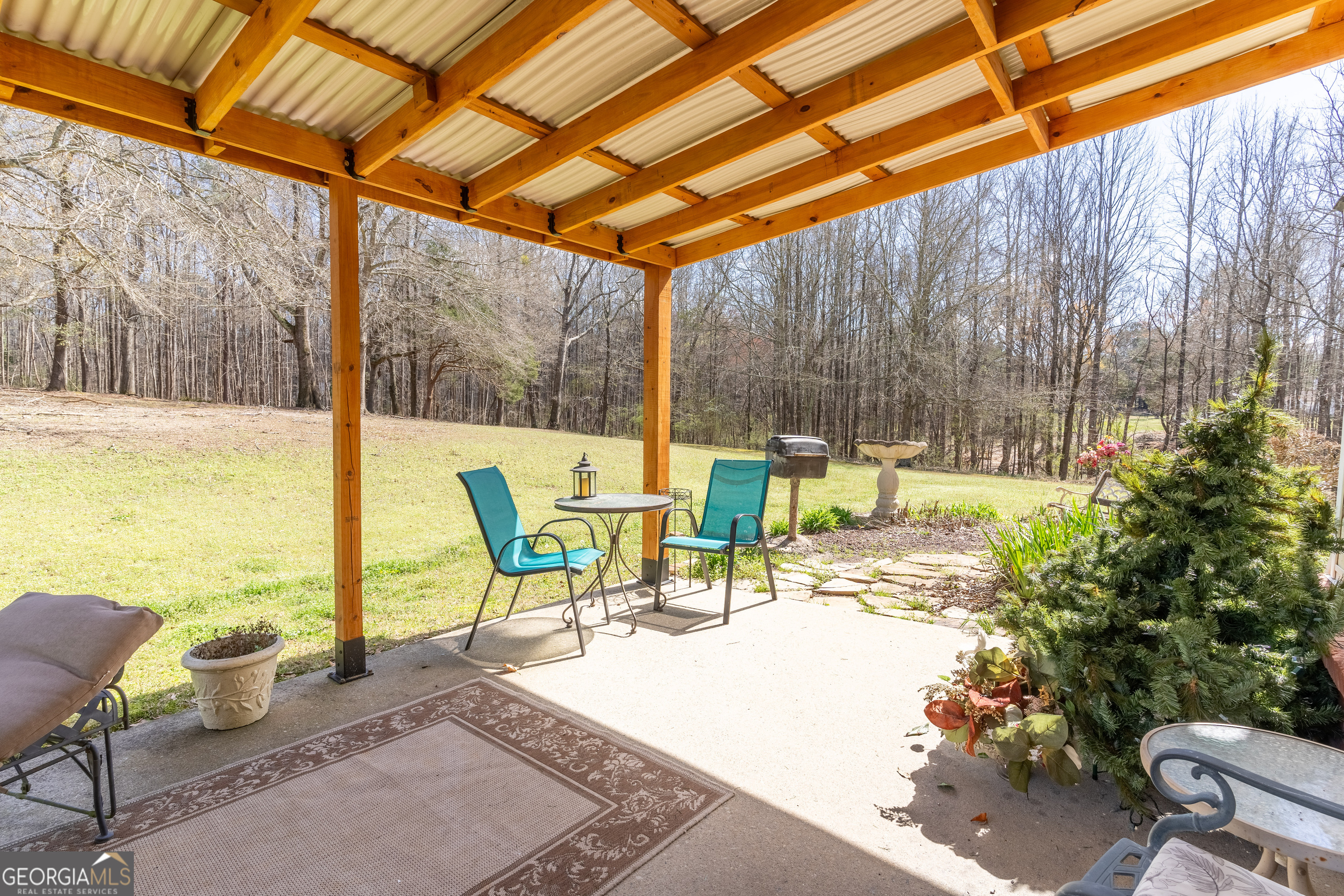 2101 NE Indian Shoals Drive Loganville GA 30052