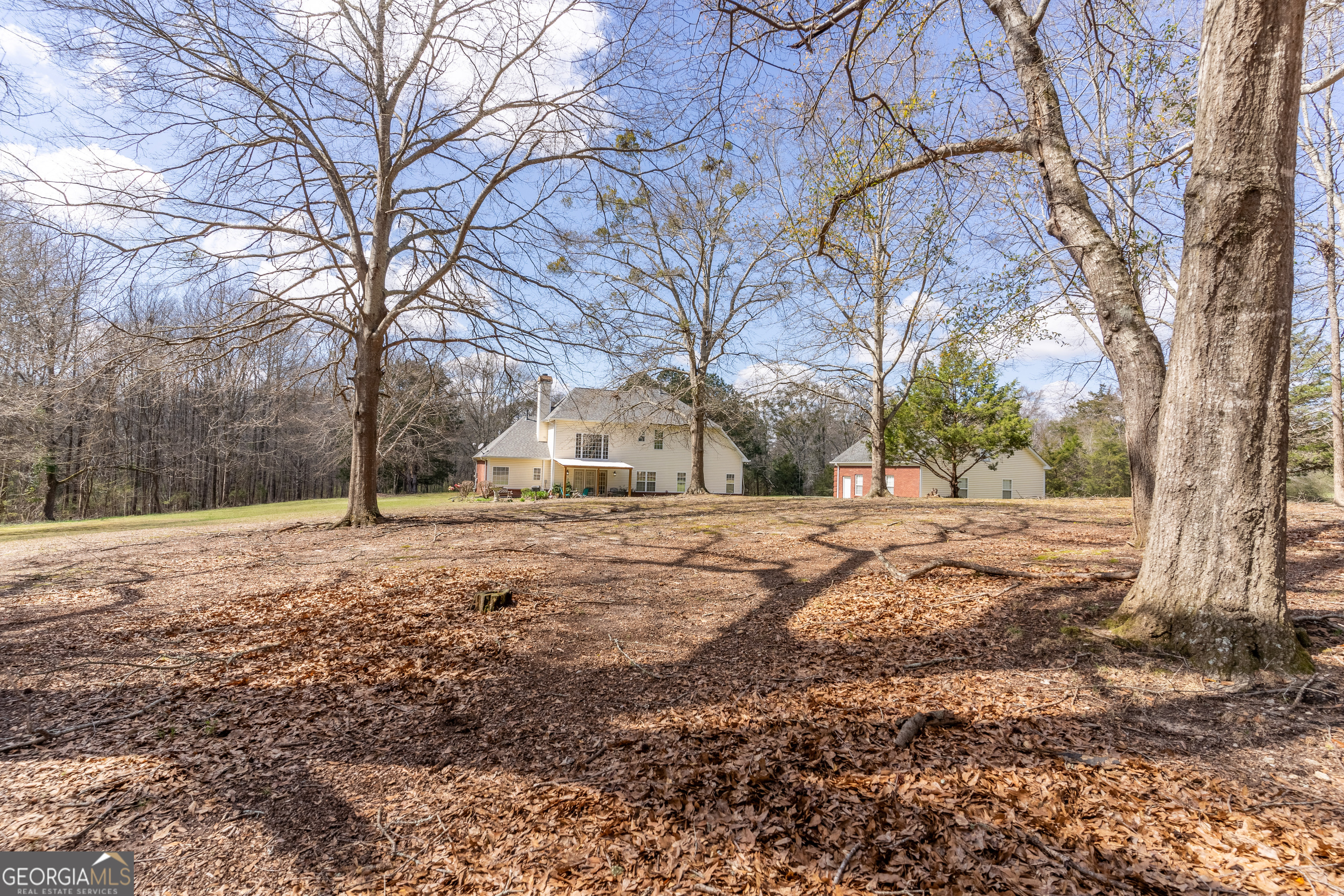 2101 NE Indian Shoals Drive Loganville GA 30052