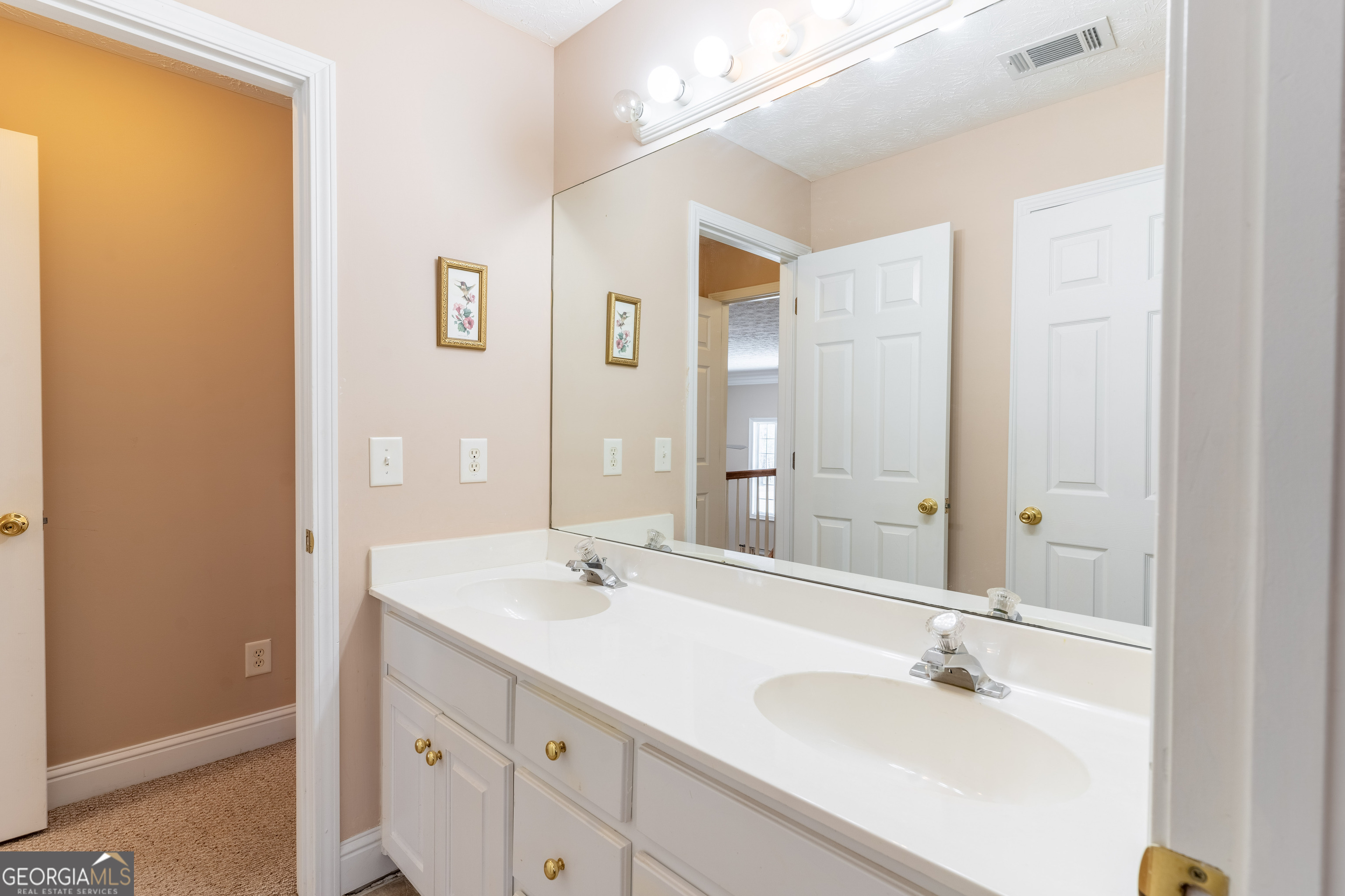 2101 NE Indian Shoals Drive Loganville GA 30052