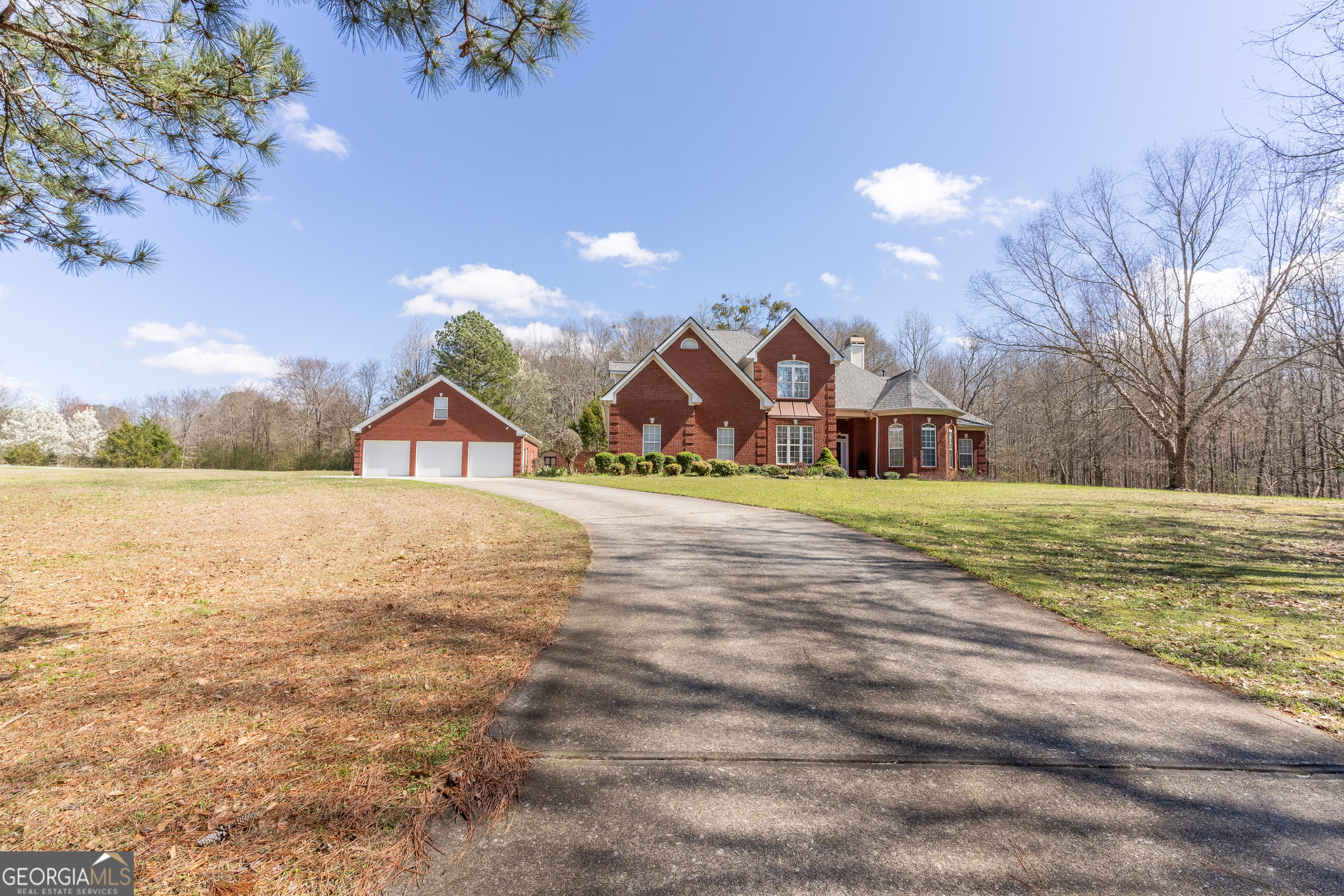 2101 NE Indian Shoals Drive Loganville GA 30052