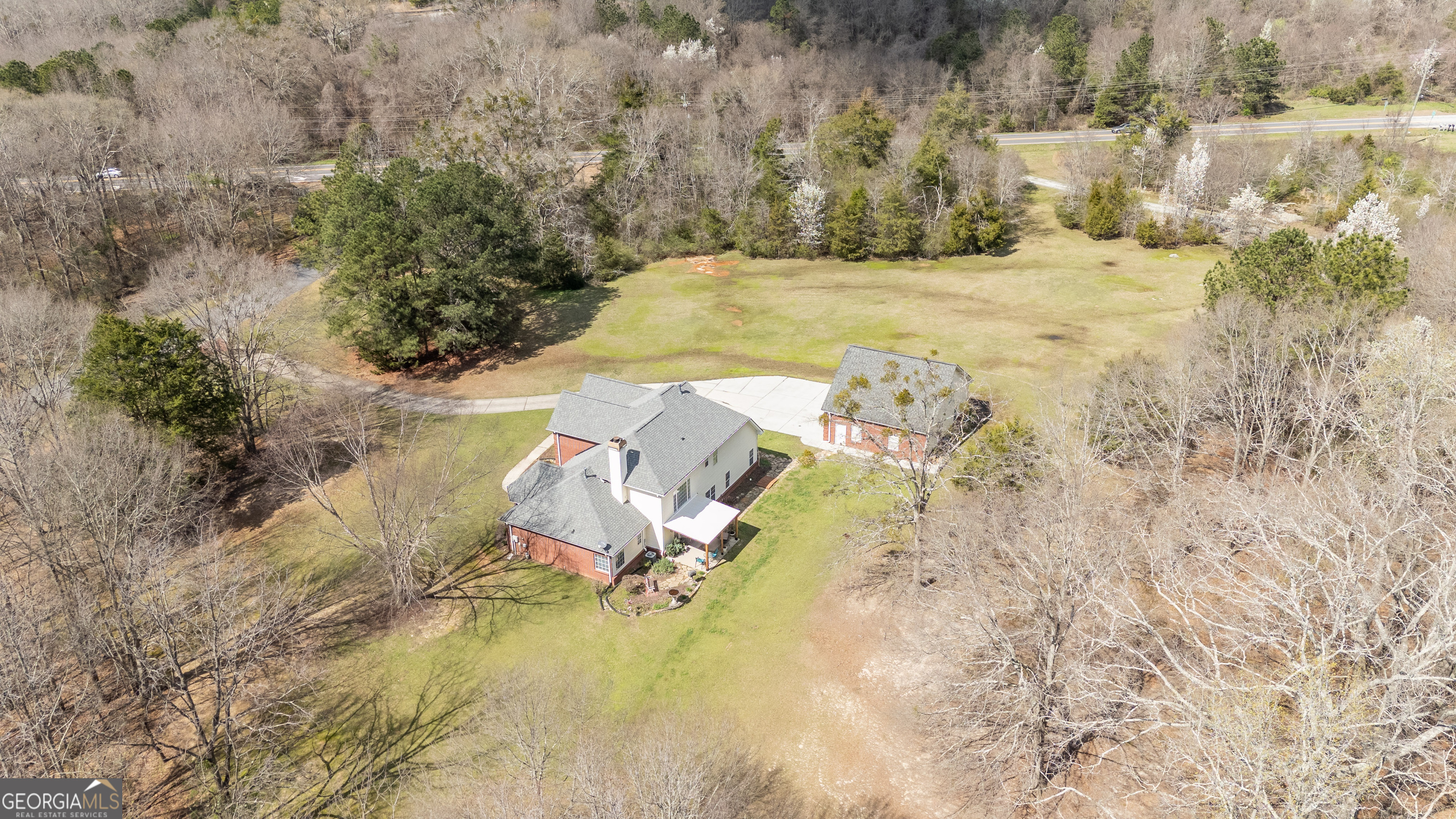2101 NE Indian Shoals Drive Loganville GA 30052