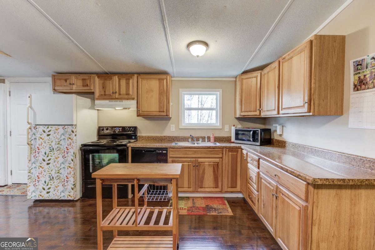 47 Tobacco Pouch Creek Road Dahlonega GA 30533