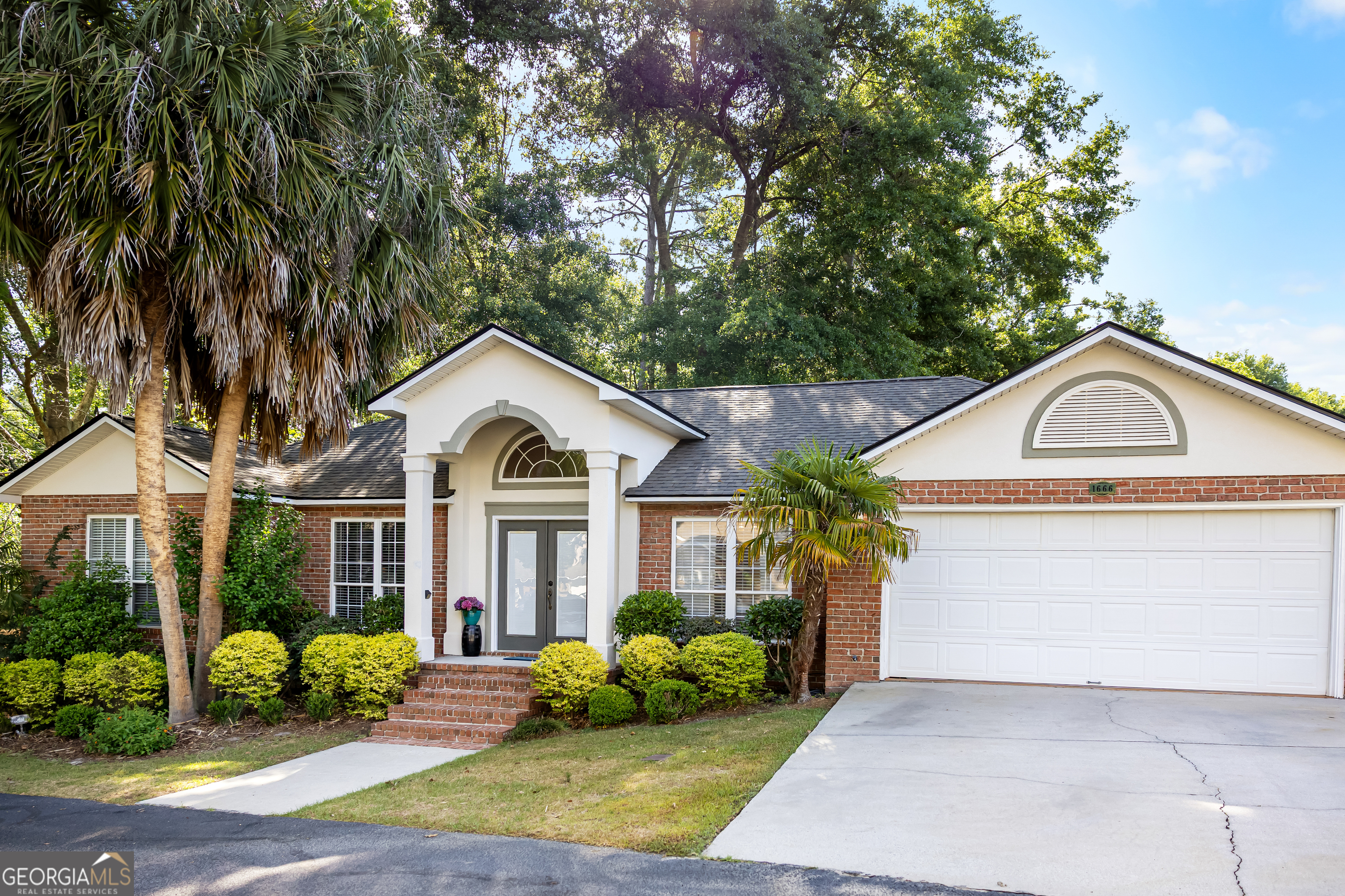 1666 Pondside Drive Statesboro GA 30458