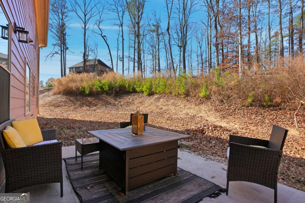 5663 Eternal Drive Atlanta GA 30349