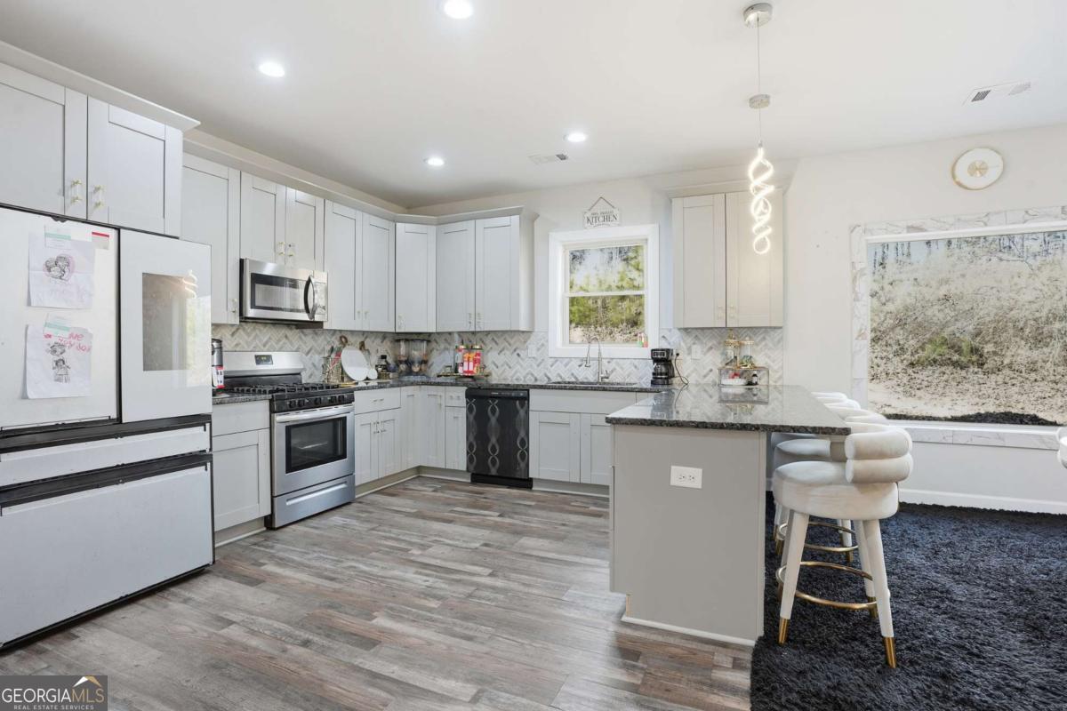 5663 Eternal Drive Atlanta GA 30349