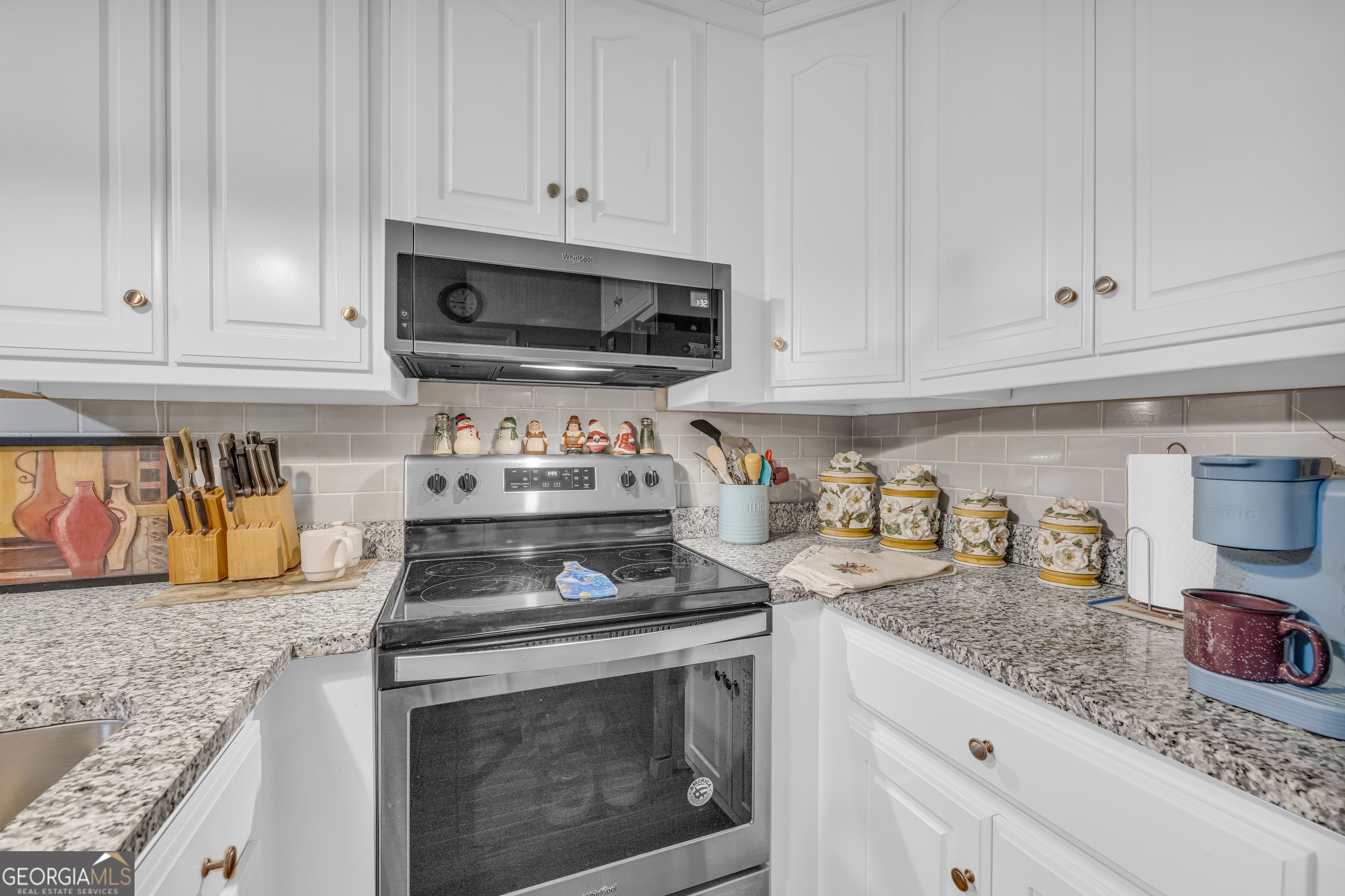 26 Chief Lane Hartwell GA 30643