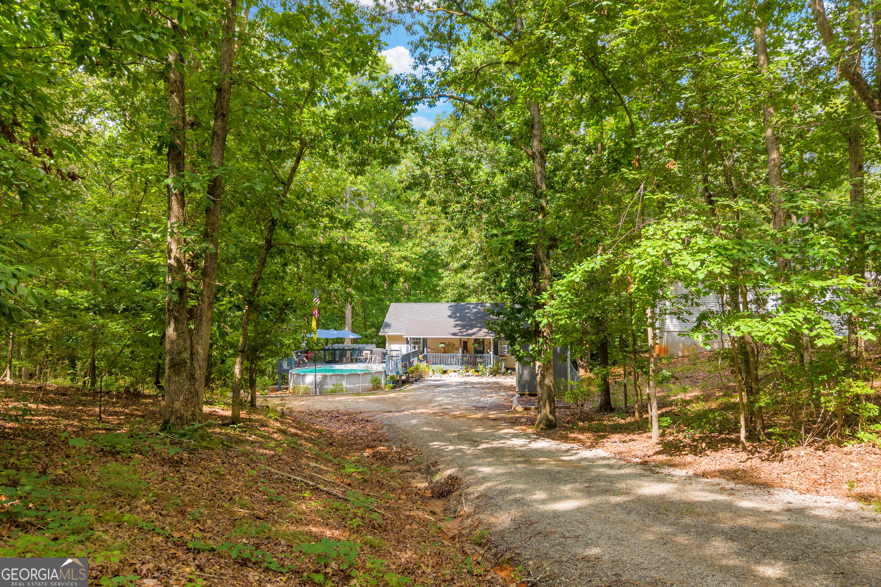 26 Chief Lane Hartwell GA 30643