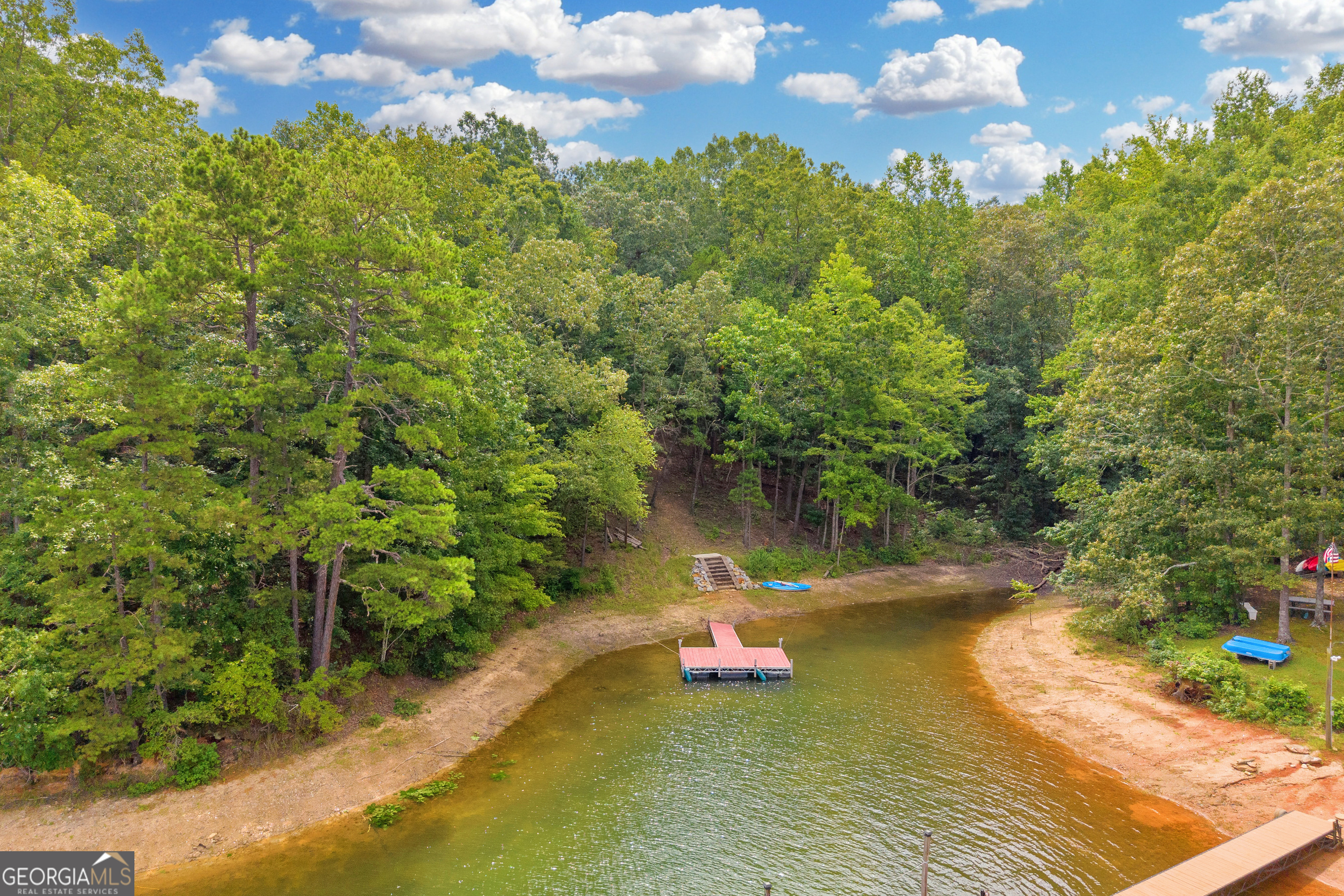 26 Chief Lane Hartwell GA 30643