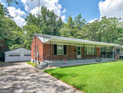 895 Laurel Street Forest Park GA 30297