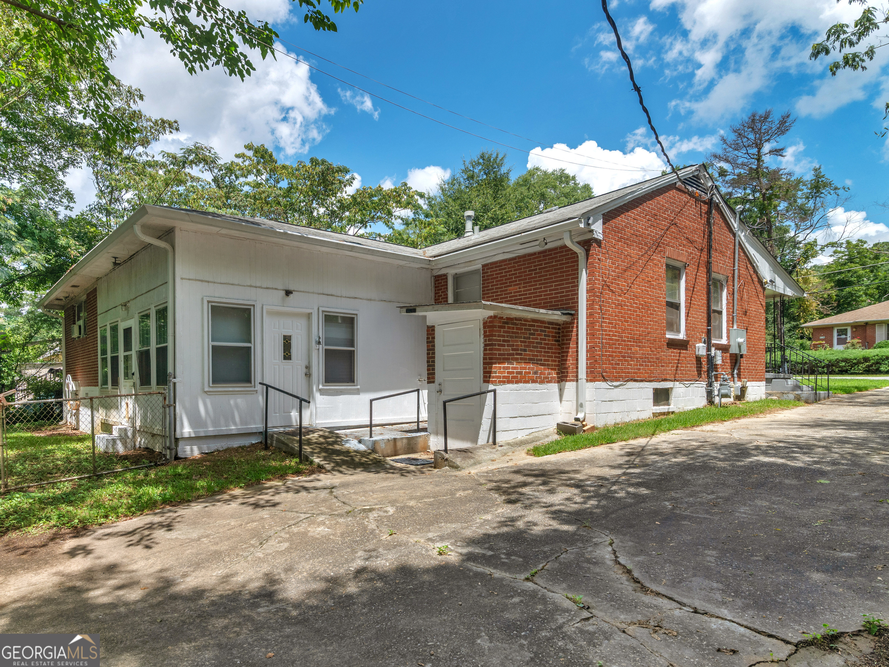 895 Laurel Street Forest Park GA 30297