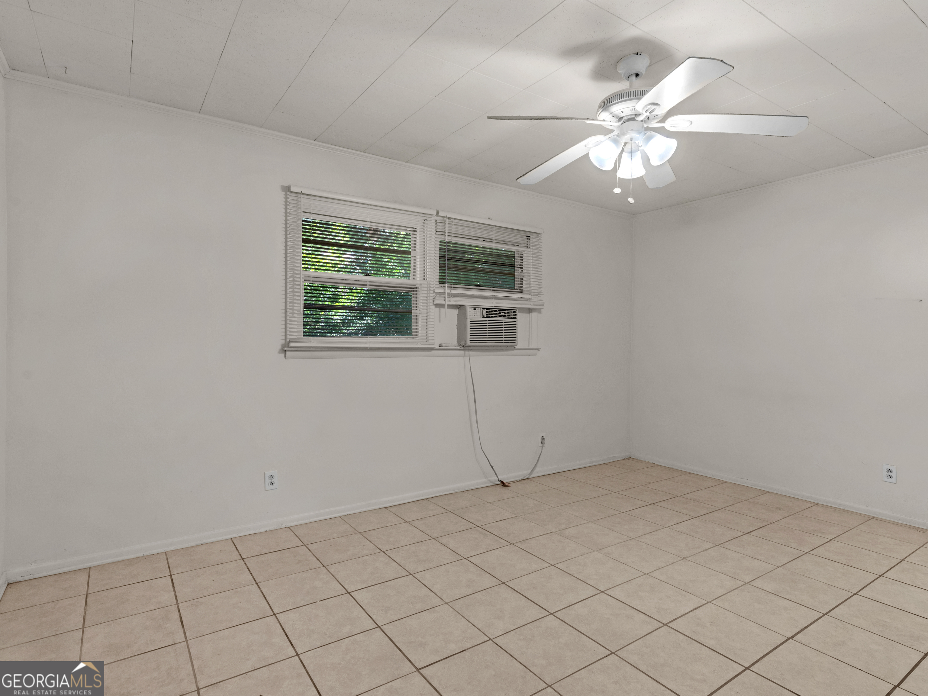 895 Laurel Street Forest Park GA 30297