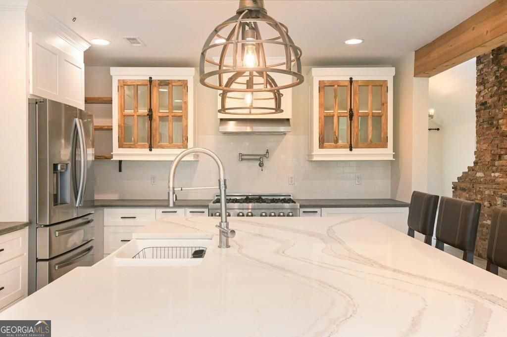 15585 Thompson Road Alpharetta GA 30004