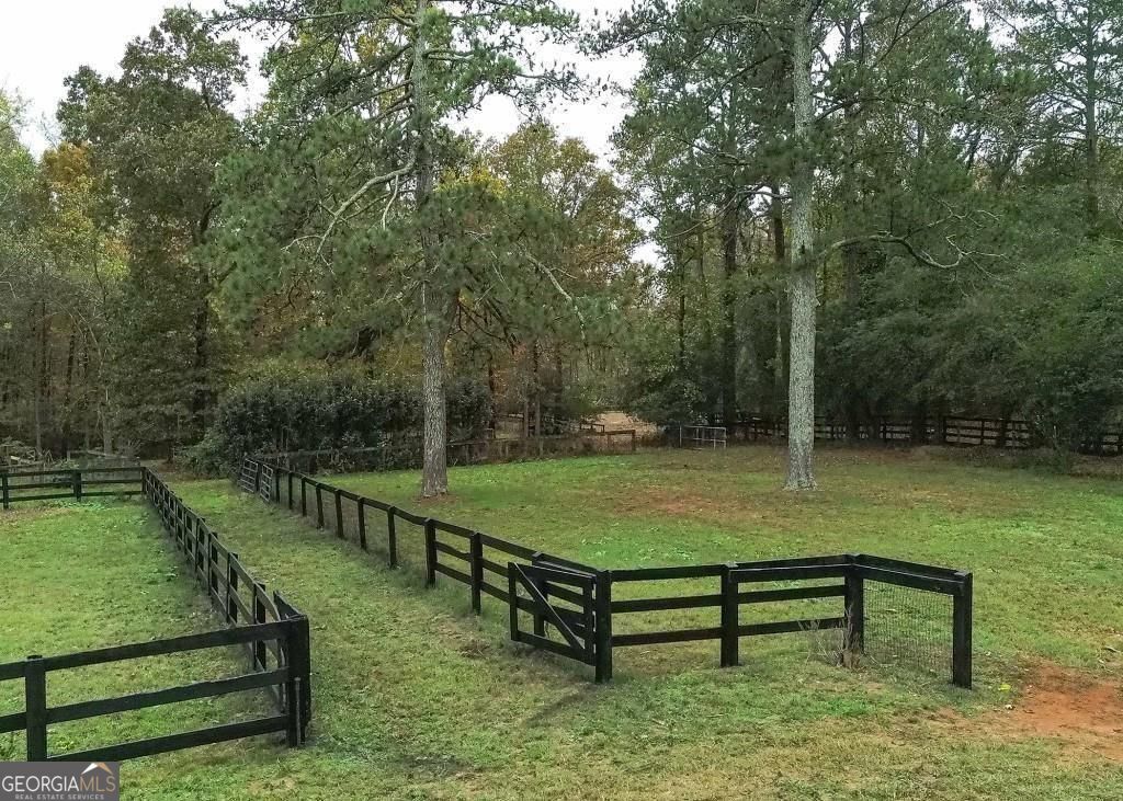 15585 Thompson Road Alpharetta GA 30004