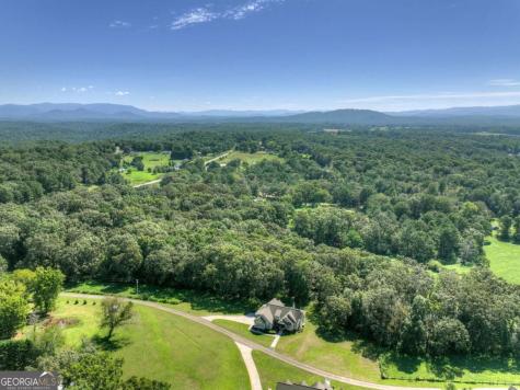 2703 Hwy 382w Ellijay GA 30540