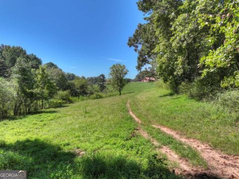 2703 Hwy 382w Ellijay GA 30540