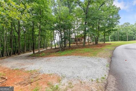 1055 S Laceola Road Cleveland GA 30528