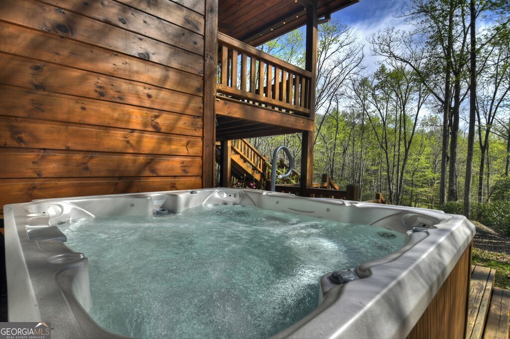 185 Locust Lane Morganton GA 30560