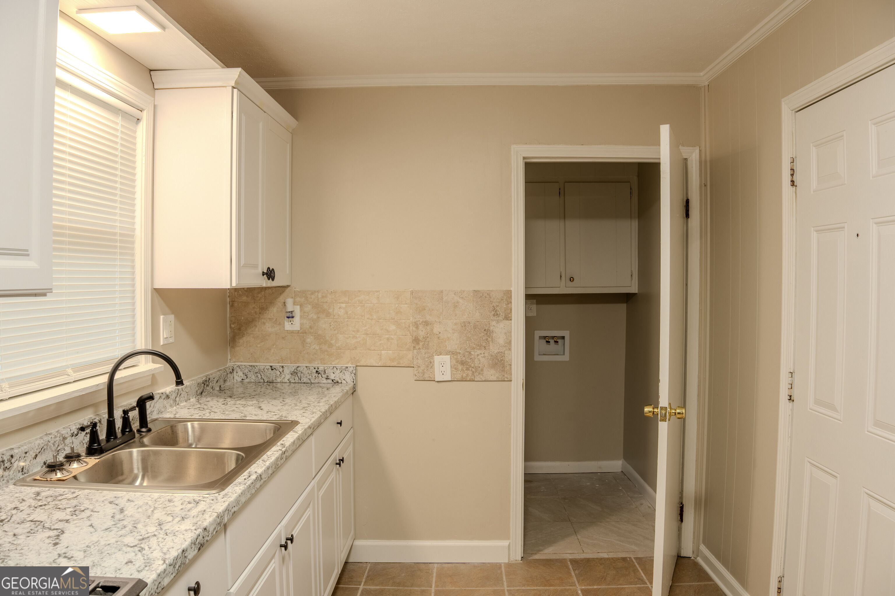 7466 Ann Street Riverdale GA 30274