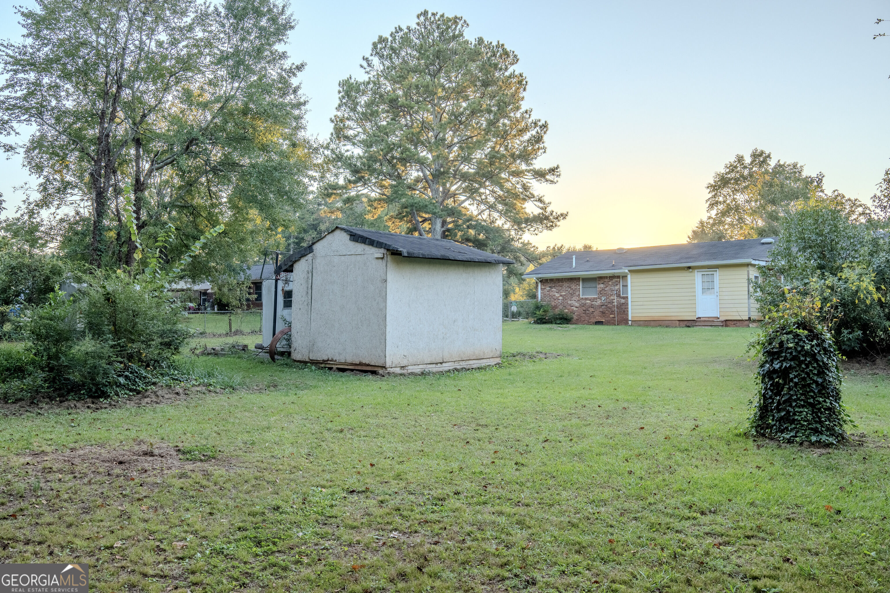 7466 Ann Street Riverdale GA 30274