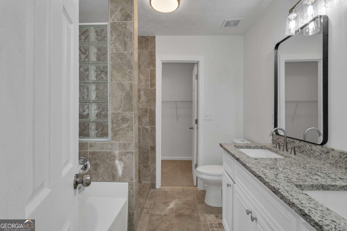 2559 Raindrop Court Decatur GA 30034