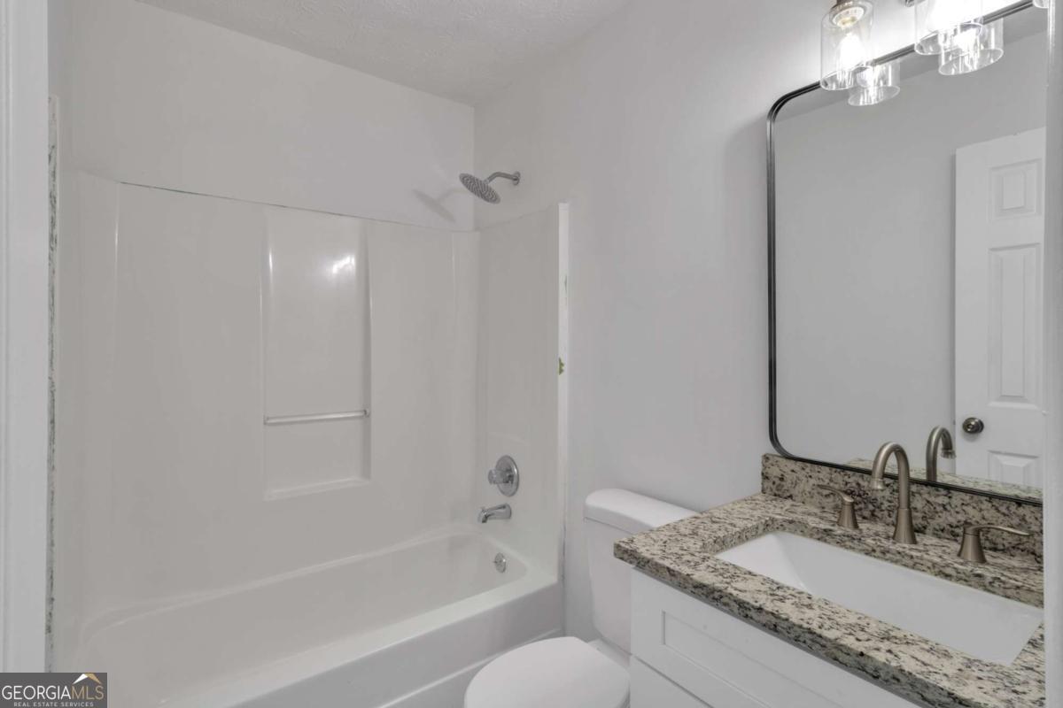 2559 Raindrop Court Decatur GA 30034