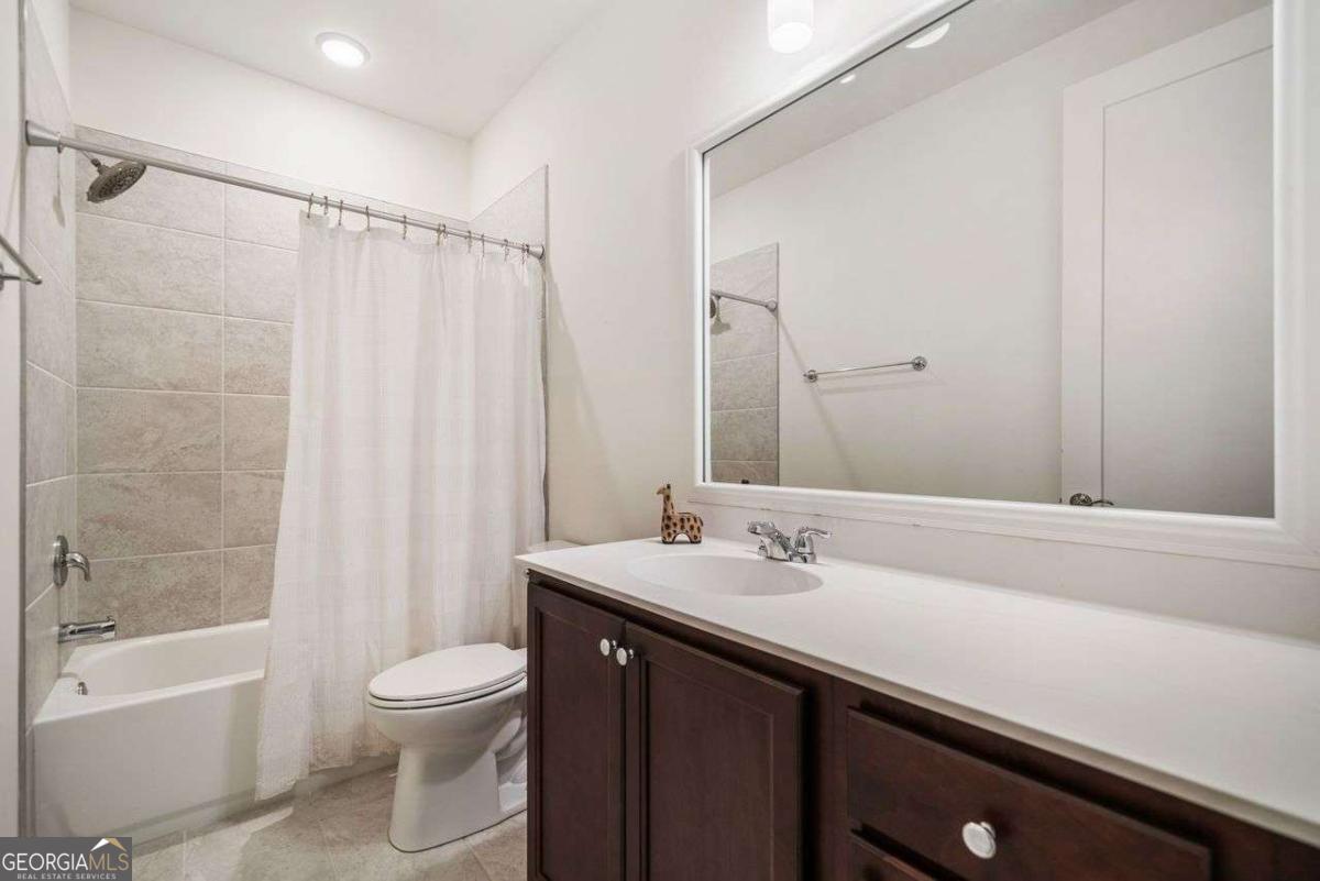 205 Floral Valley Drive Woodstock GA 30188