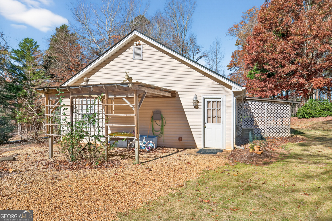 301 Oak Ridge Drive Maysville GA 30558