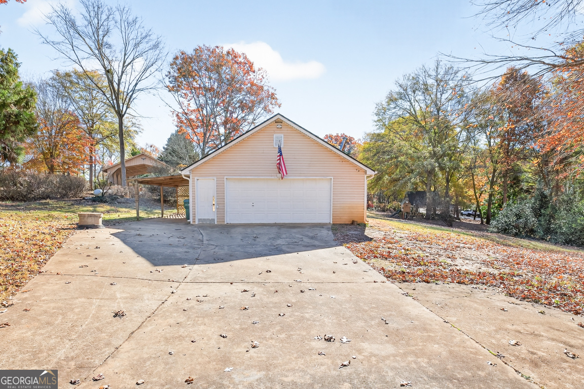 301 Oak Ridge Drive Maysville GA 30558