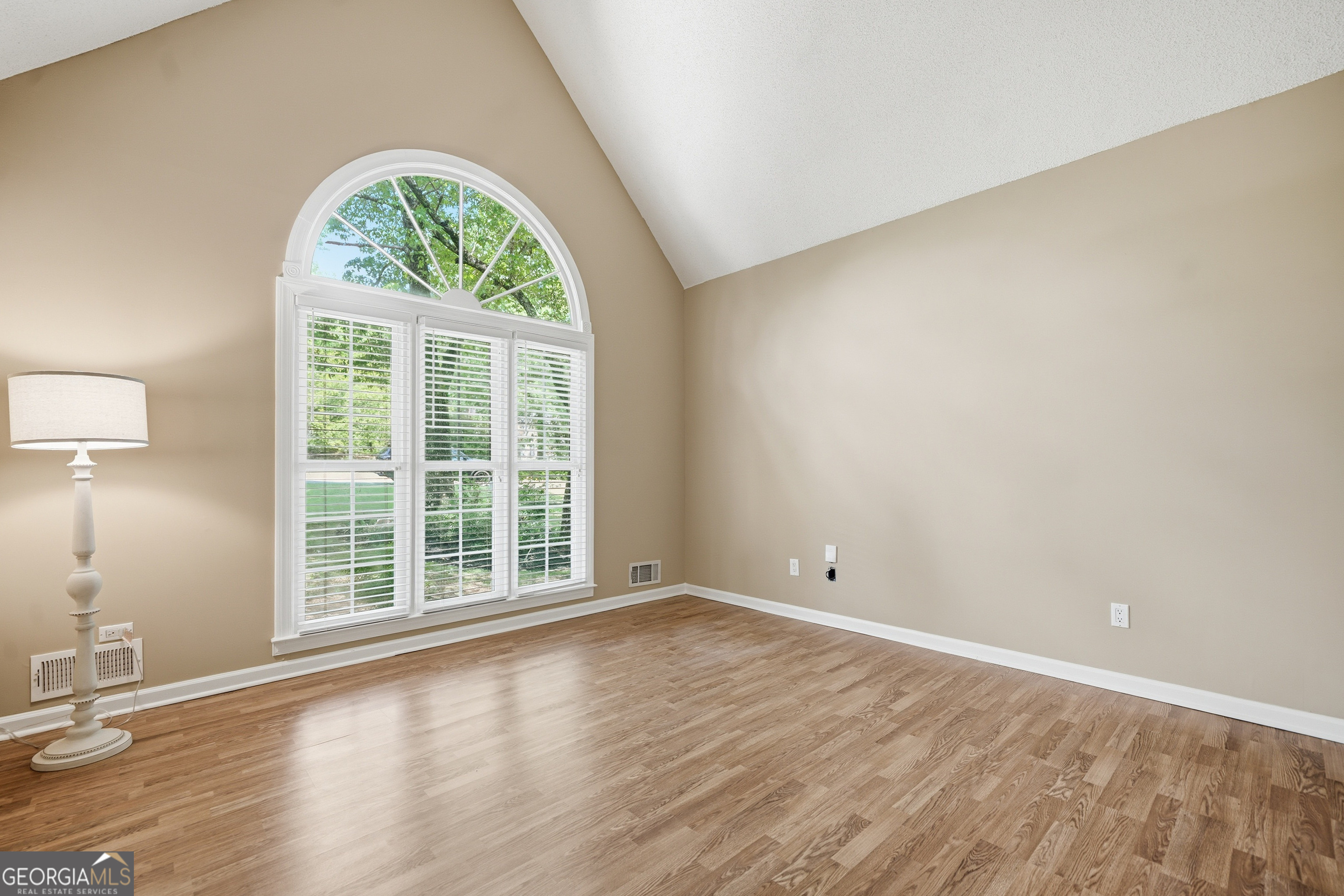 122 Plantation Trace Woodstock GA 30188