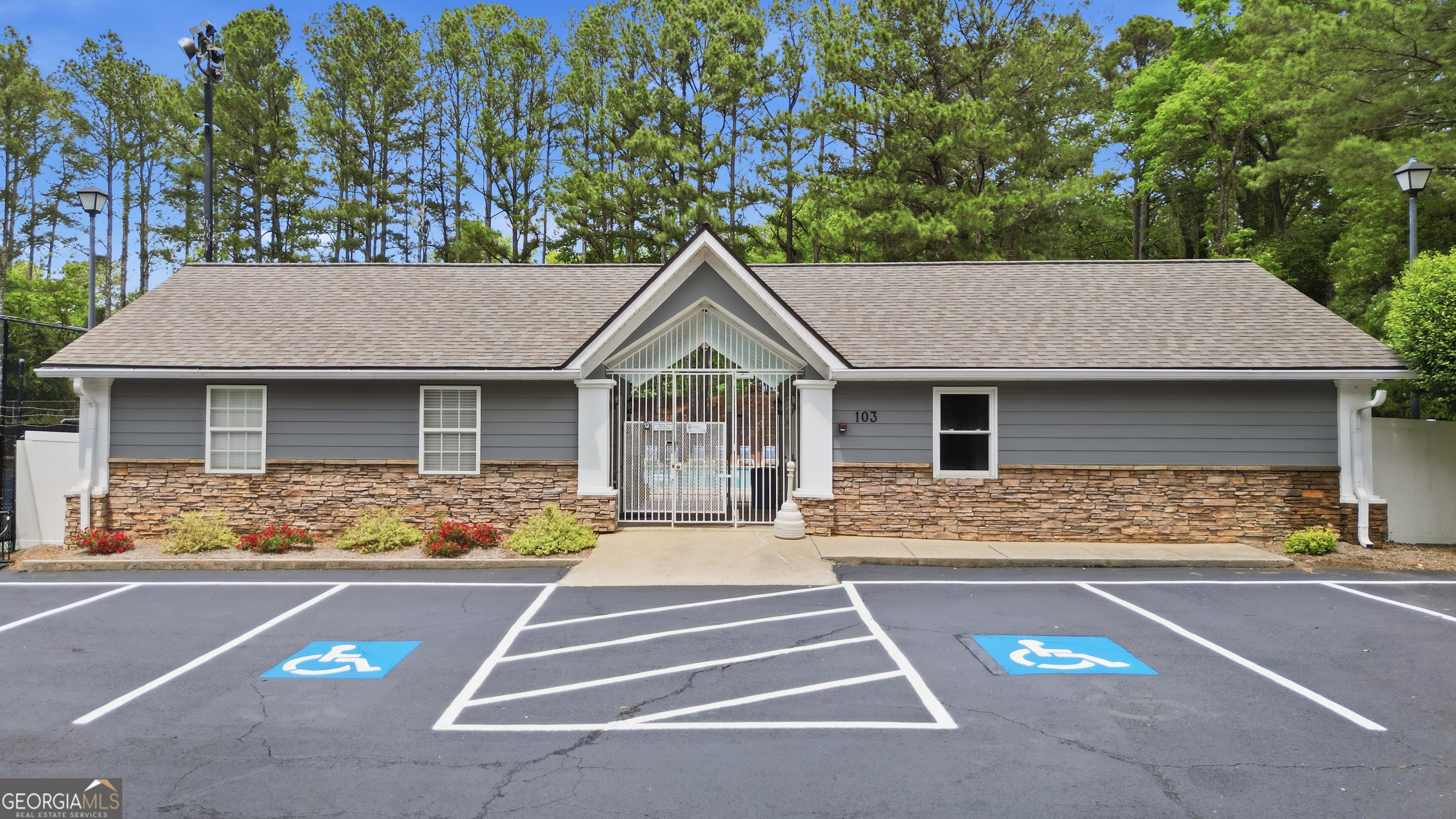 122 Plantation Trace Woodstock GA 30188