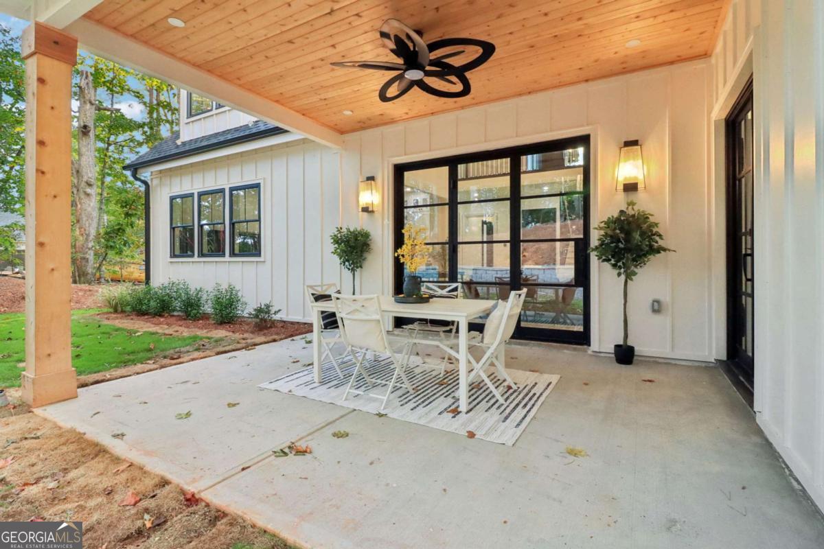 7540 Crestline Drive Dawsonville GA 30534