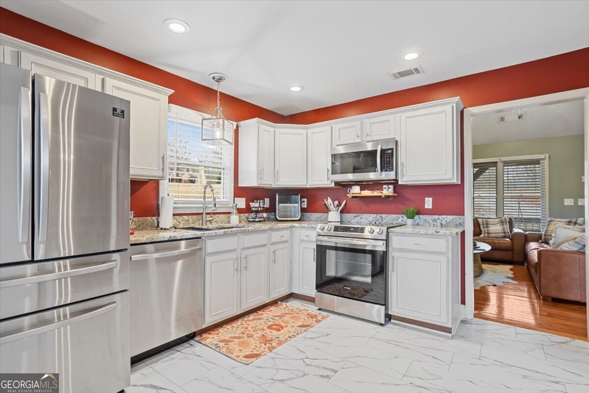 122 Horseshoe Bend Jasper GA 30143