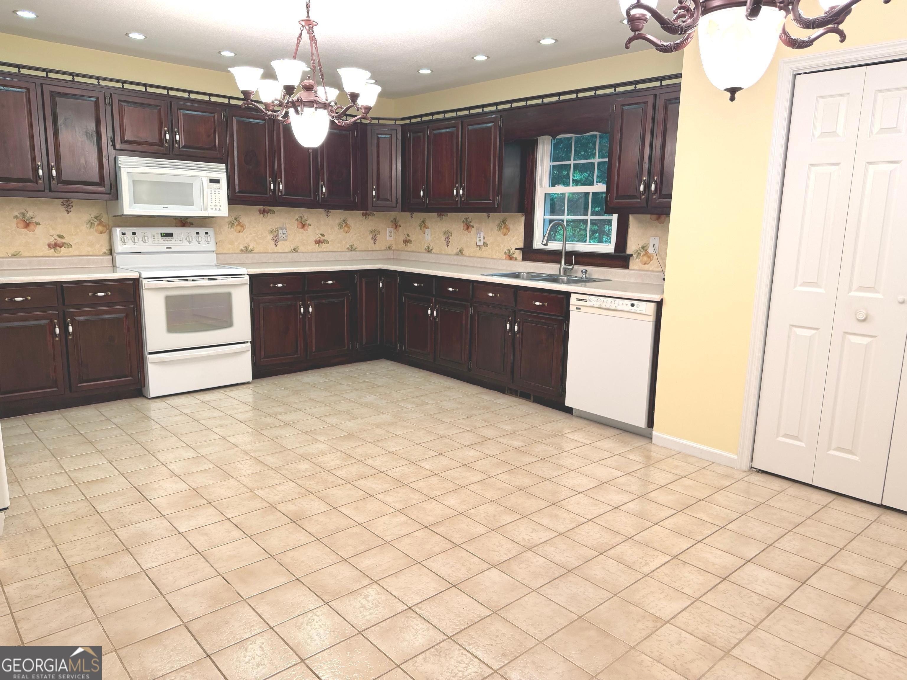 534 Soque Trail Demorest GA 30535