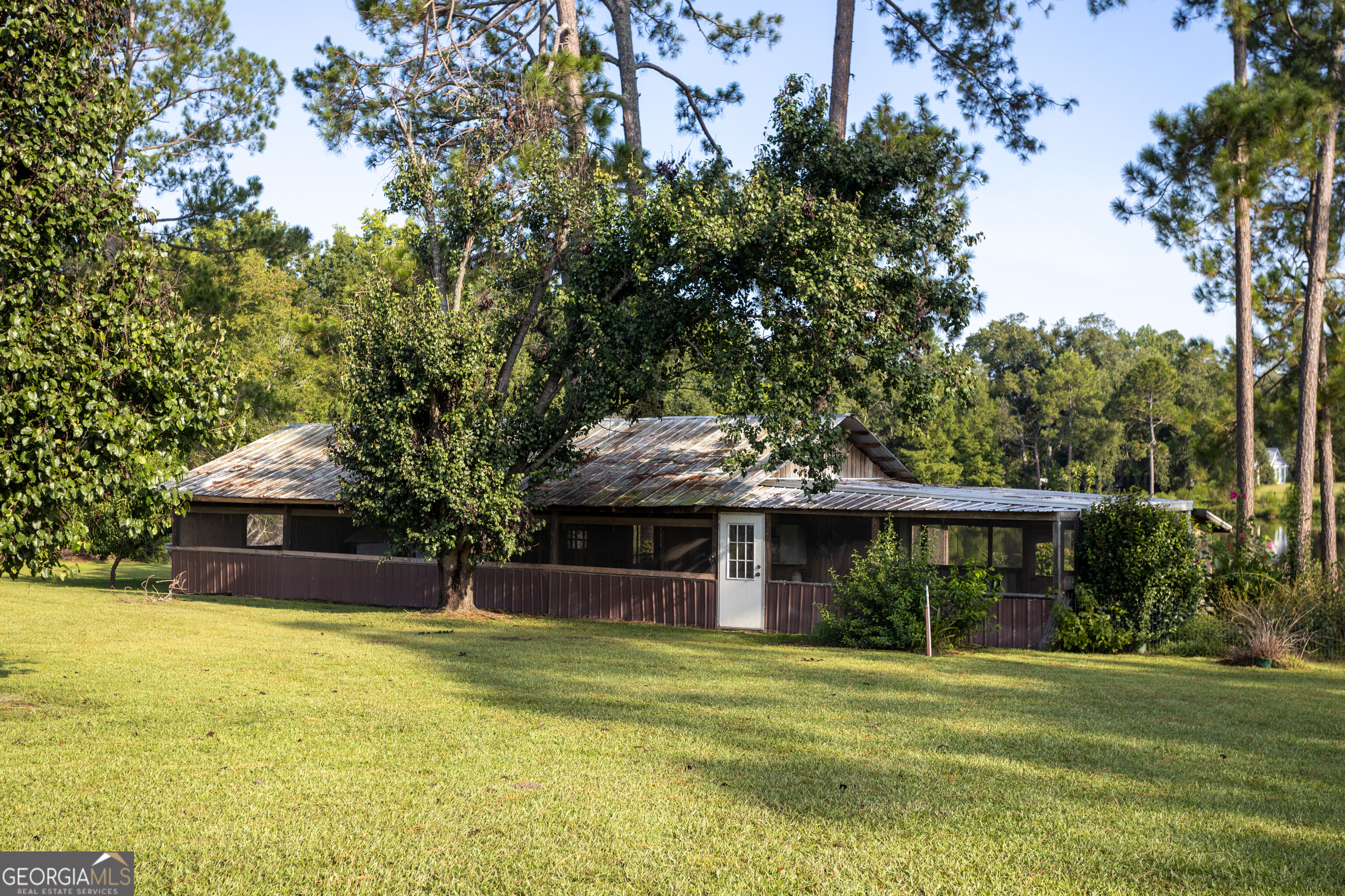 1360 Scarboro Church Road Twin City GA 30471