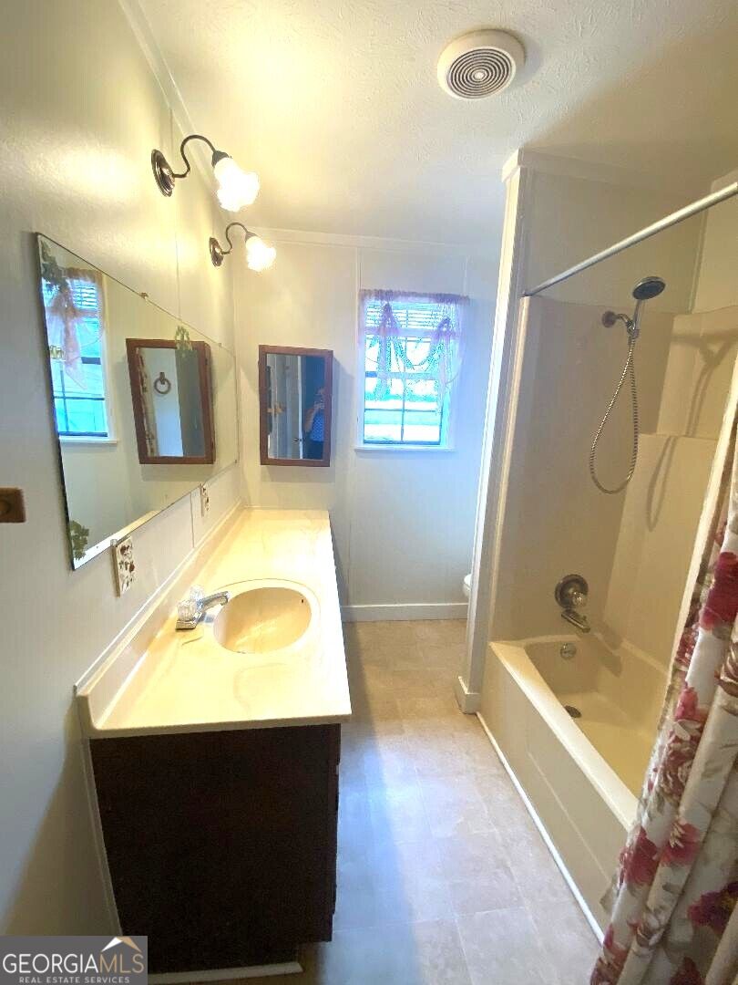 1360 Scarboro Church Road Twin City GA 30471