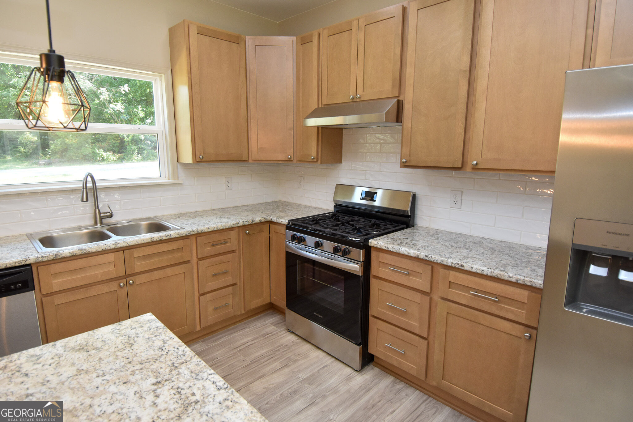 124 Johnson Street Barnesville GA 30204