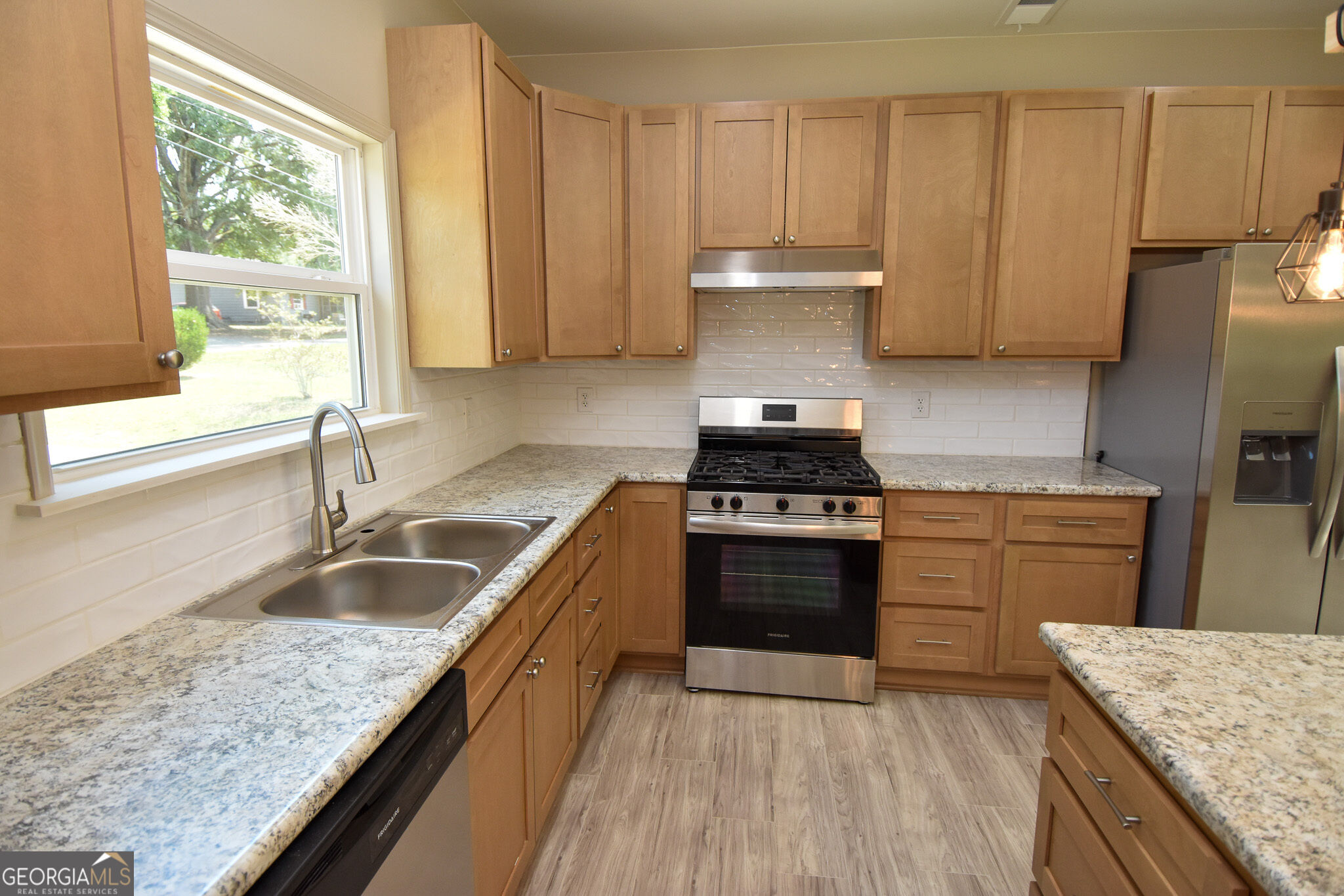 124 Johnson Street Barnesville GA 30204
