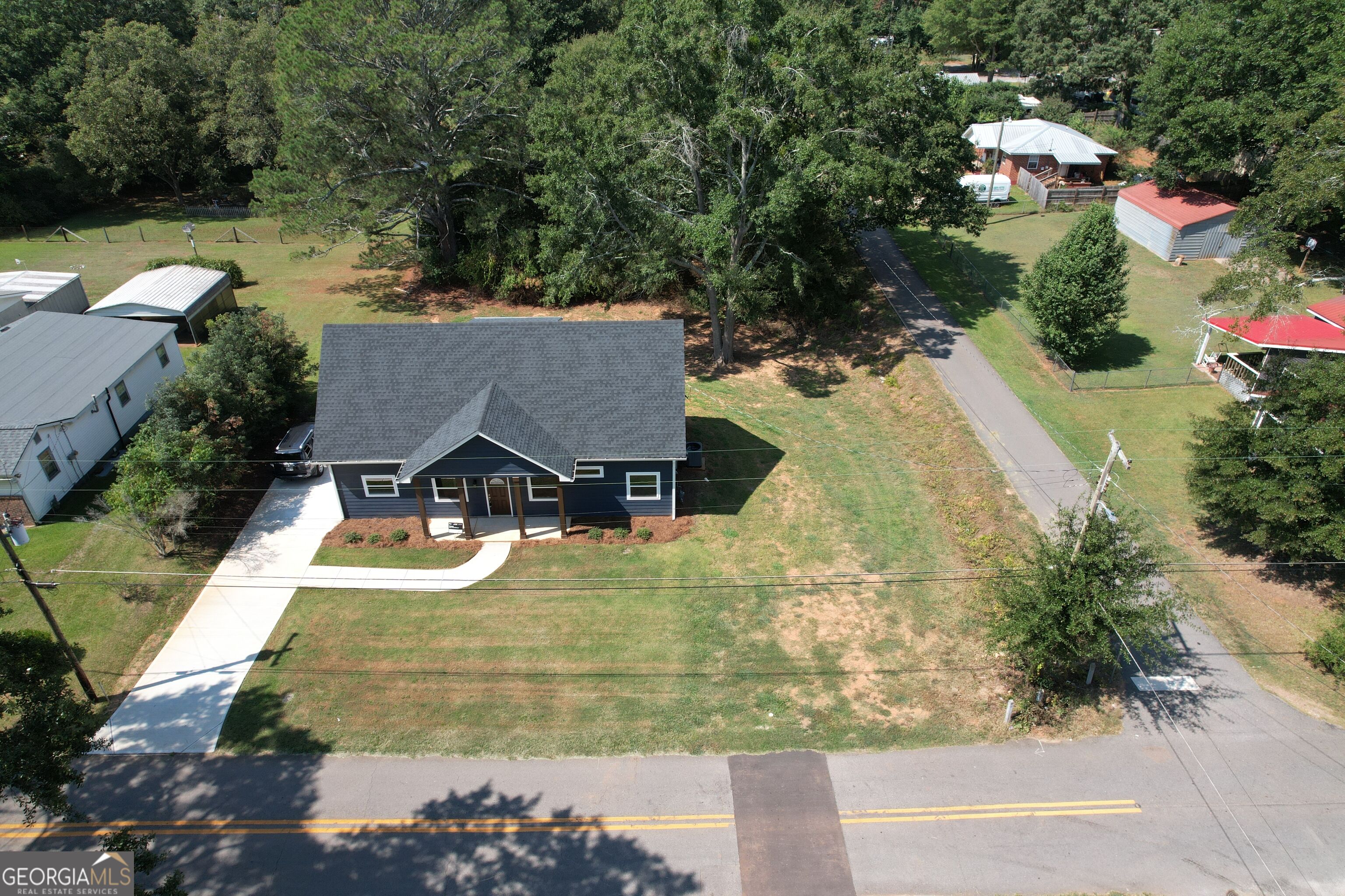 124 Johnson Street Barnesville GA 30204