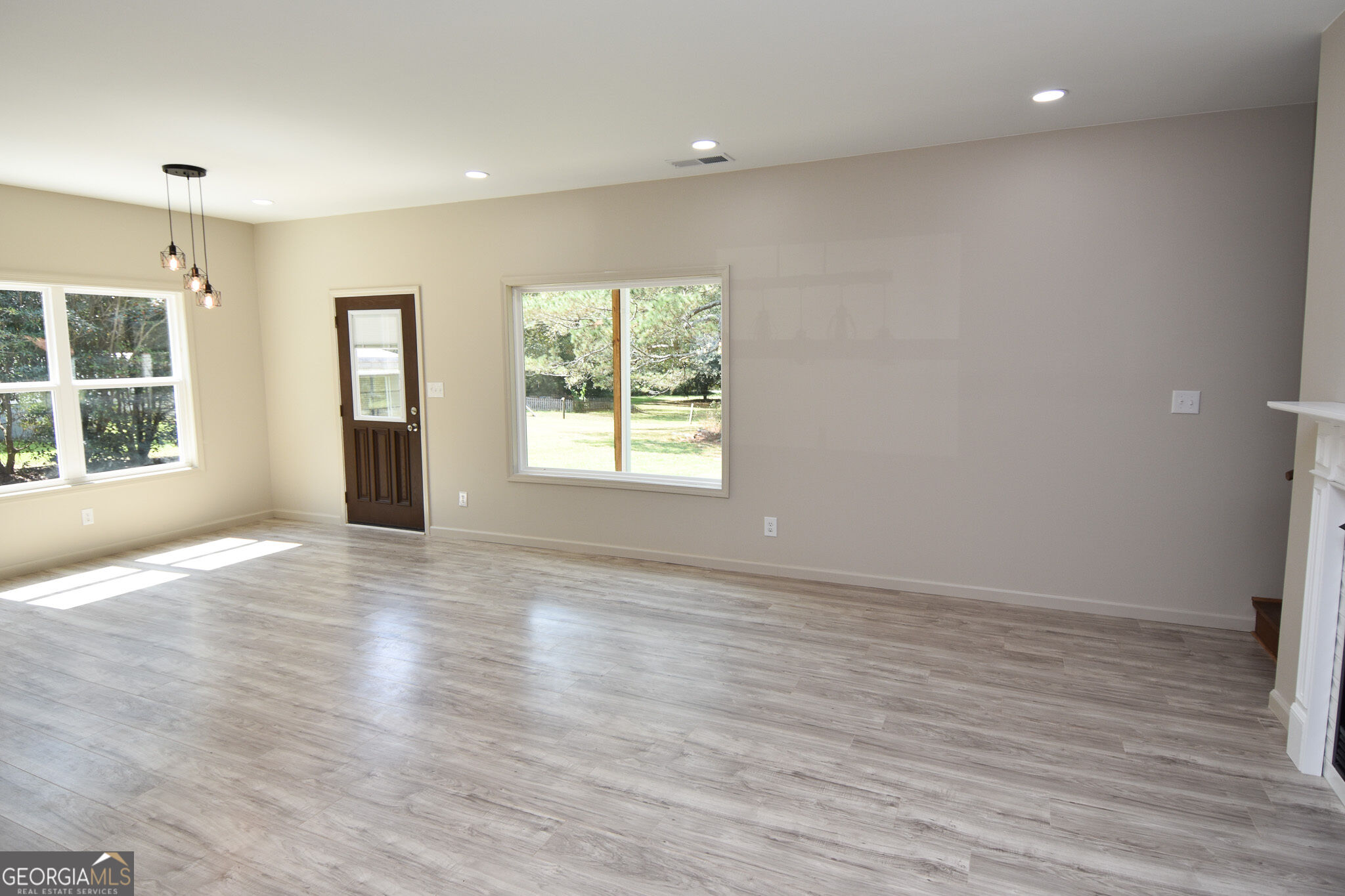 124 Johnson Street Barnesville GA 30204