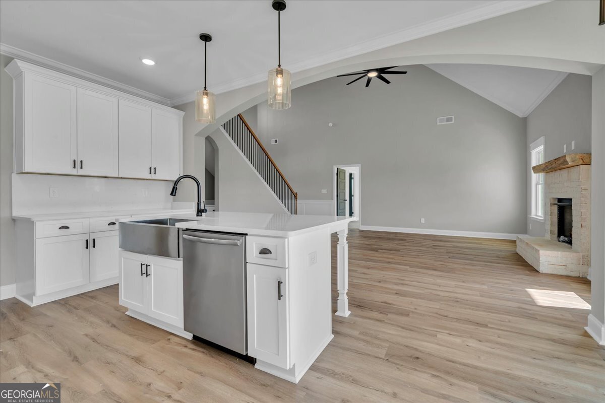 438 Burlington Drive Lizella GA 31052