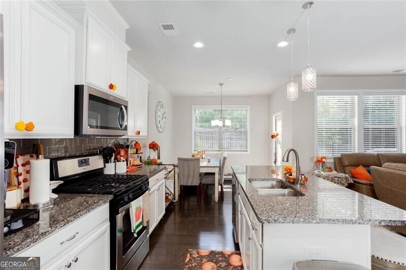207 Magnolia Creek Way Woodstock GA 30188
