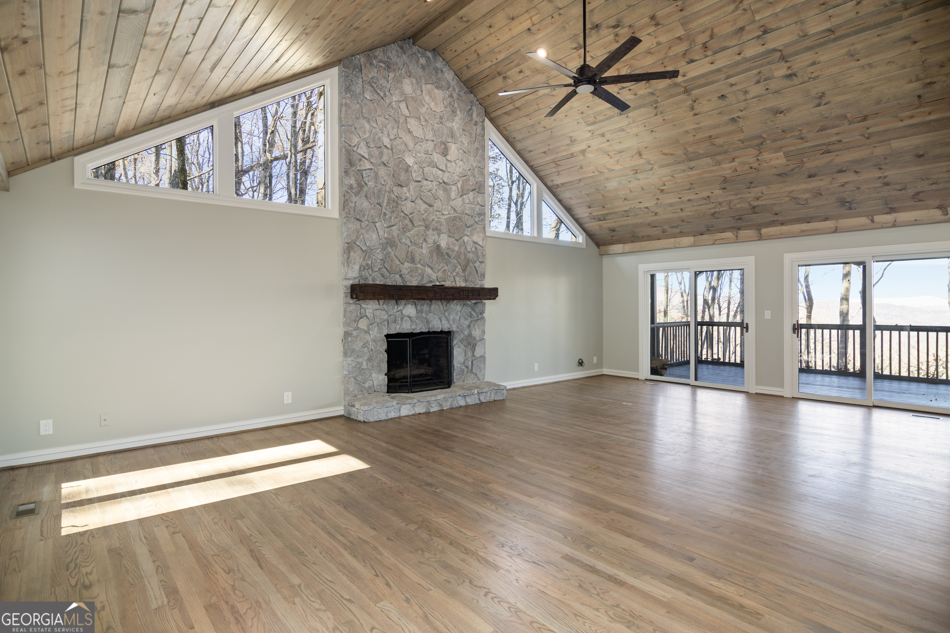 40 Sanderlin Mtn Drive Jasper GA 30143